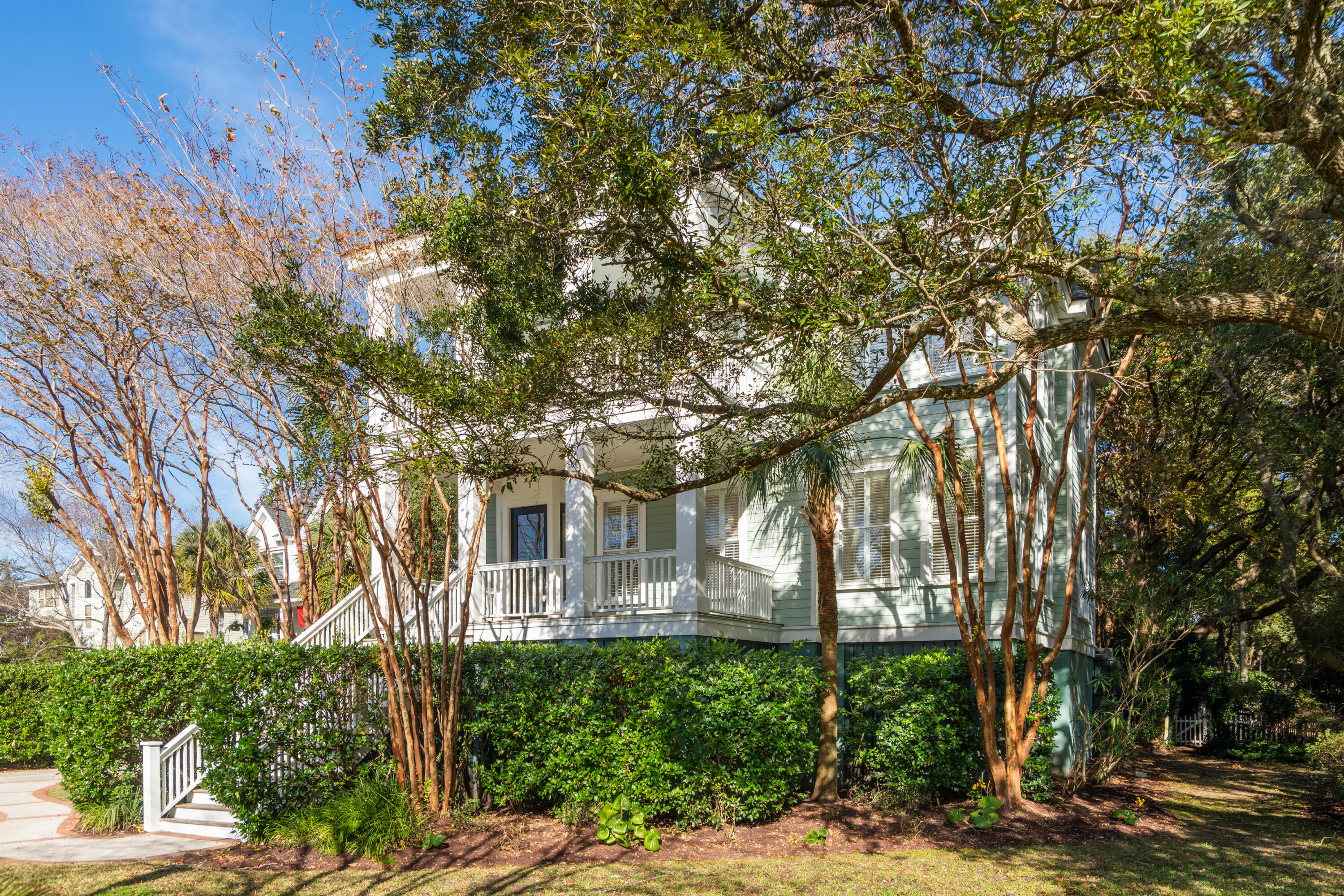 832 Fiddlers Point Lane