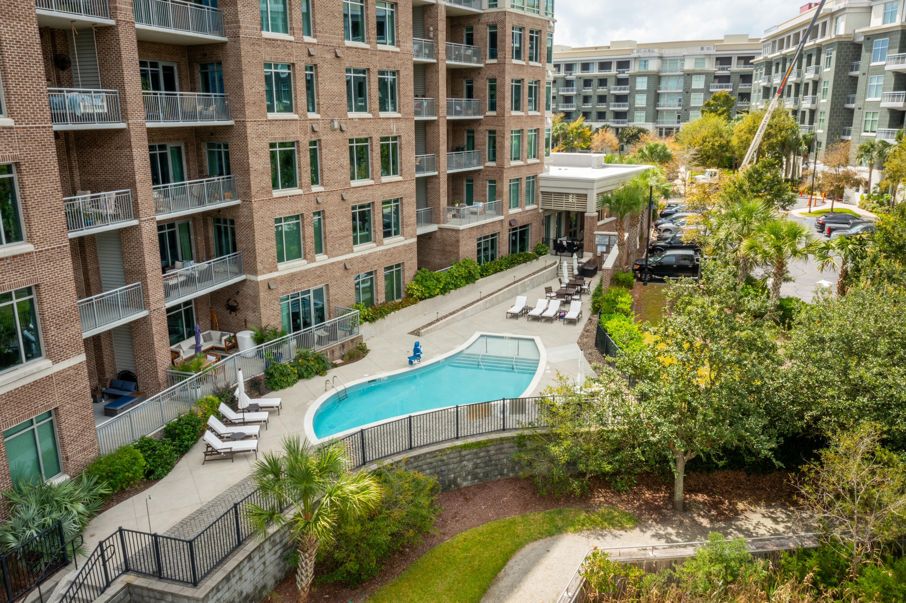 155 Wingo Way # 472