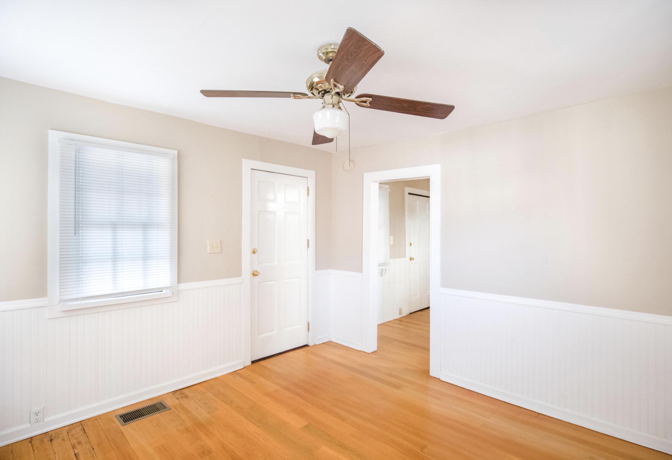 15 Rose Lane