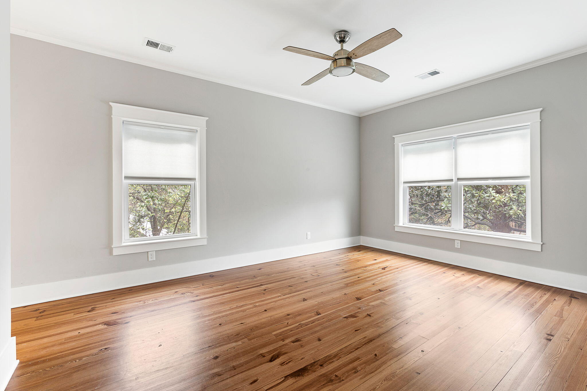 103 Tall Oak Avenue
