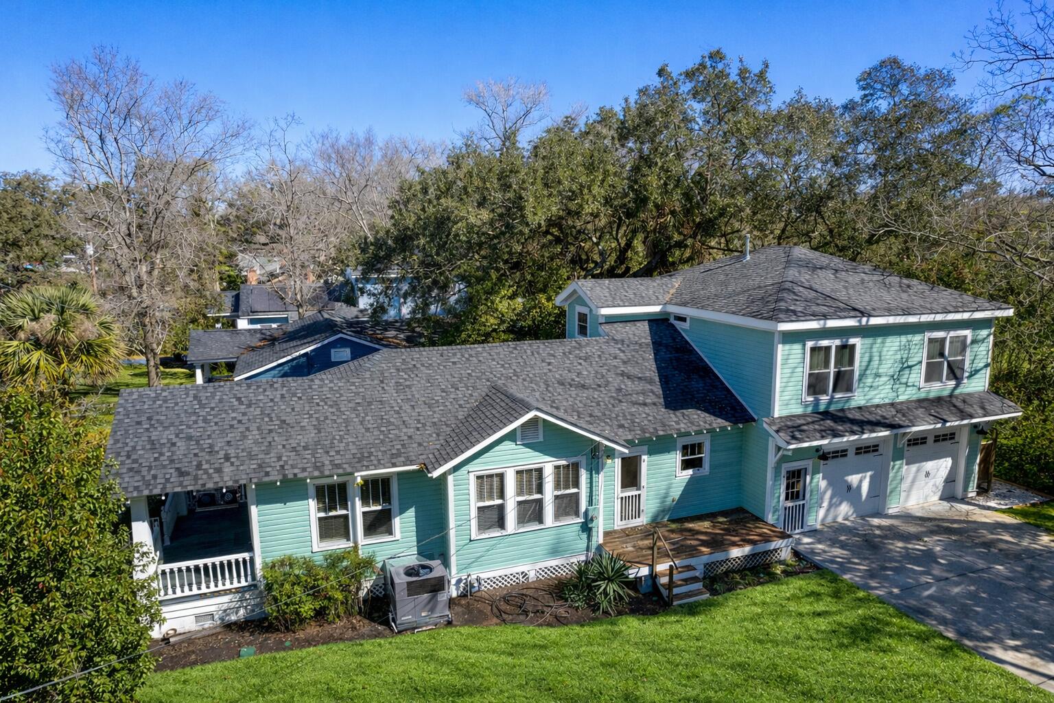 103 Tall Oak Avenue