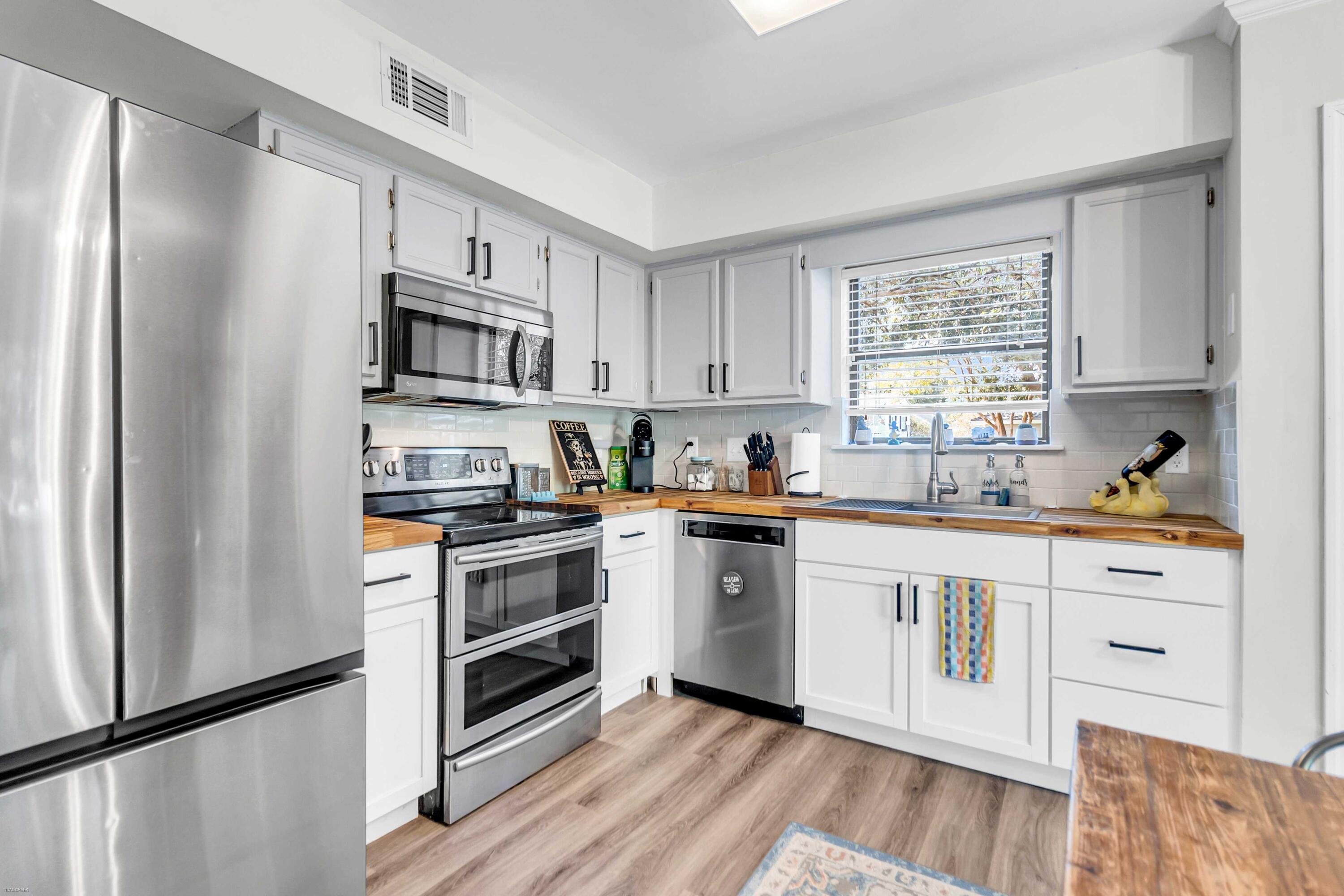 1452 Oaklanding Road