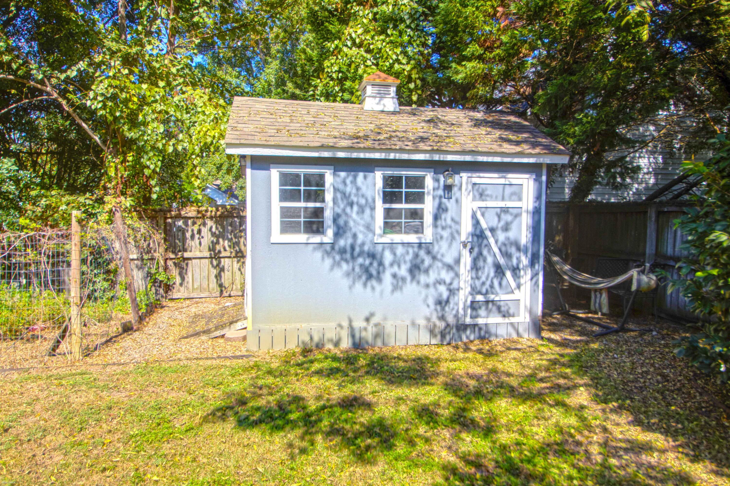 1452 Oaklanding Road