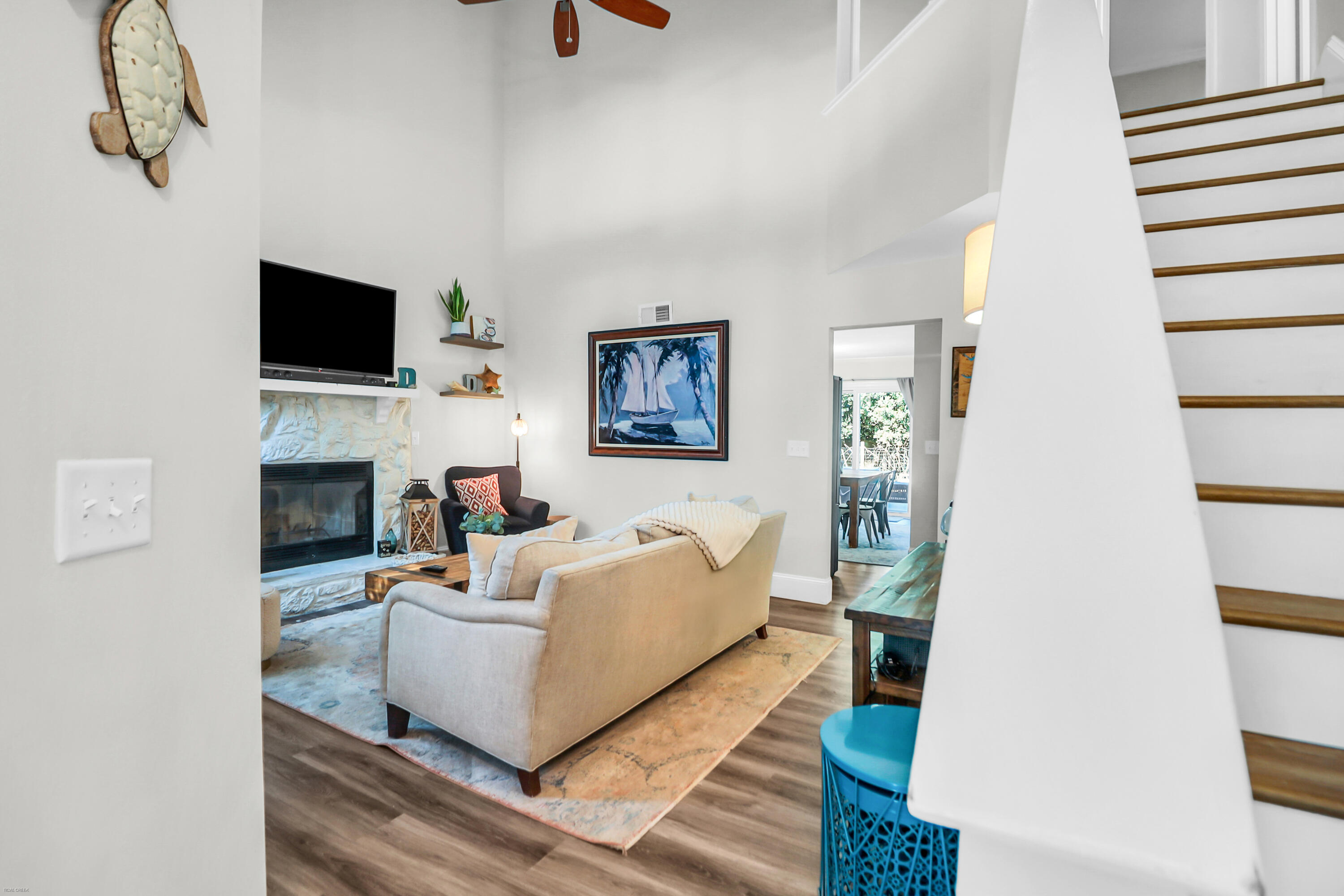 1452 Oaklanding Road