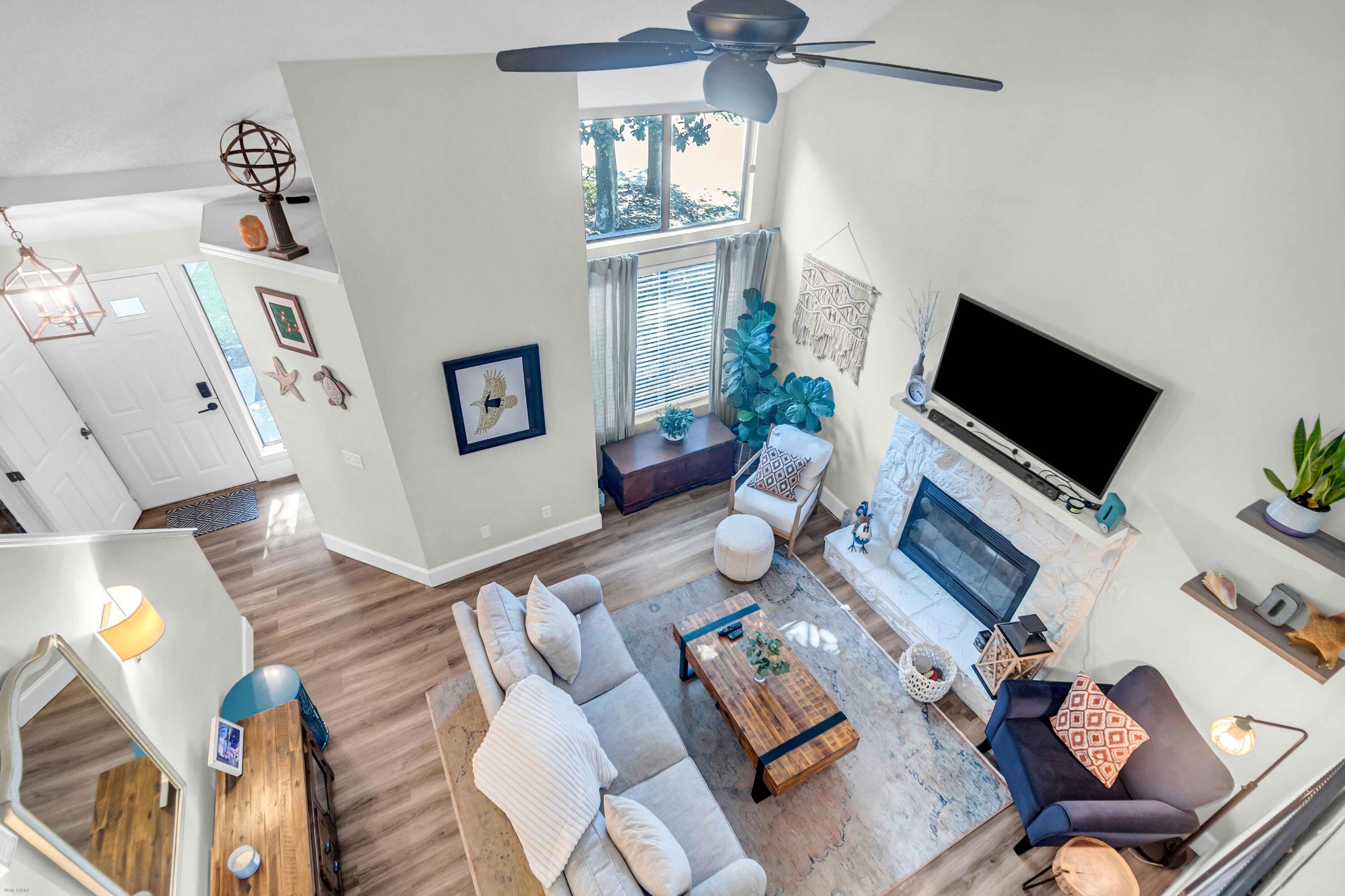 1452 Oaklanding Road