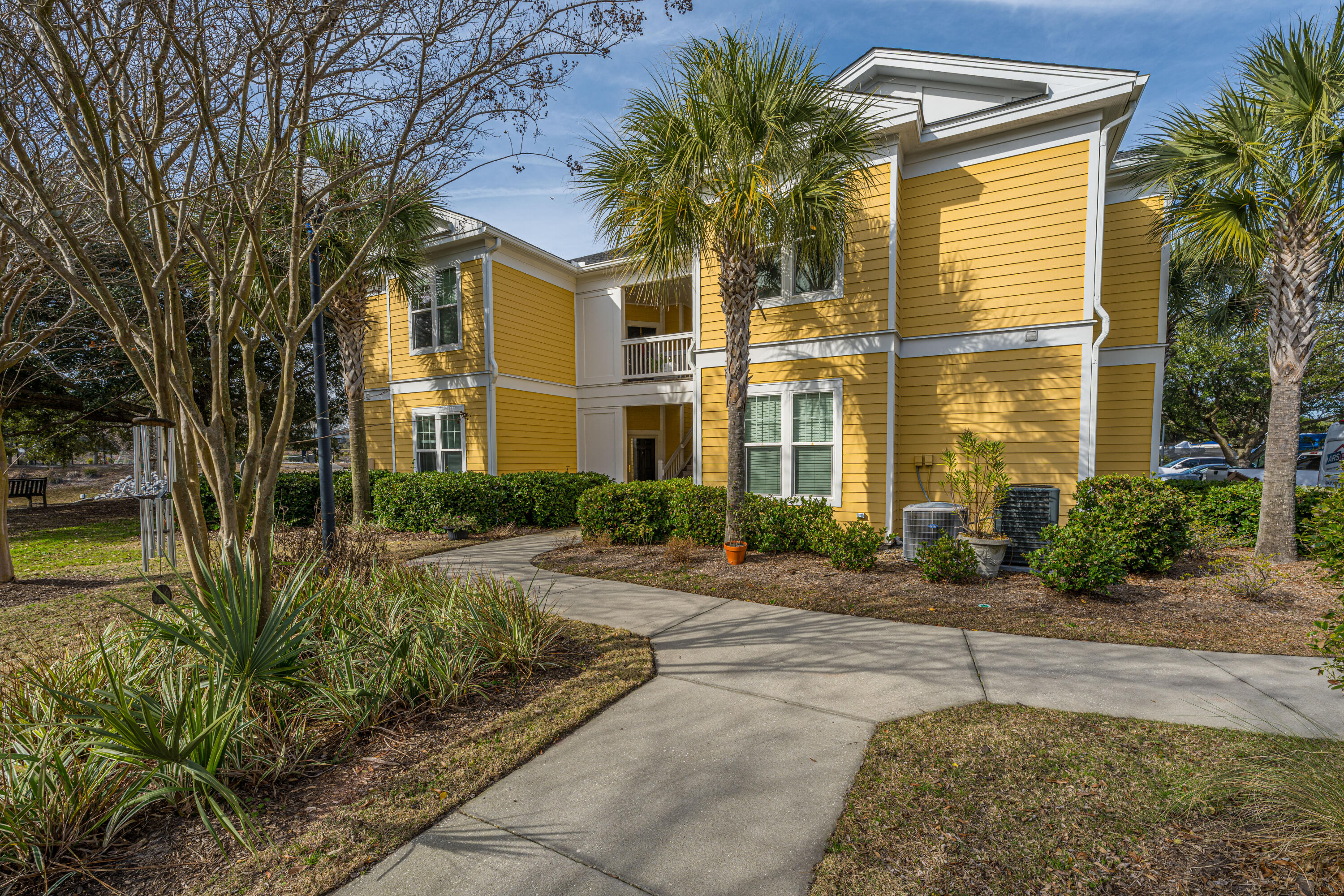 1421 Rosewood Lane