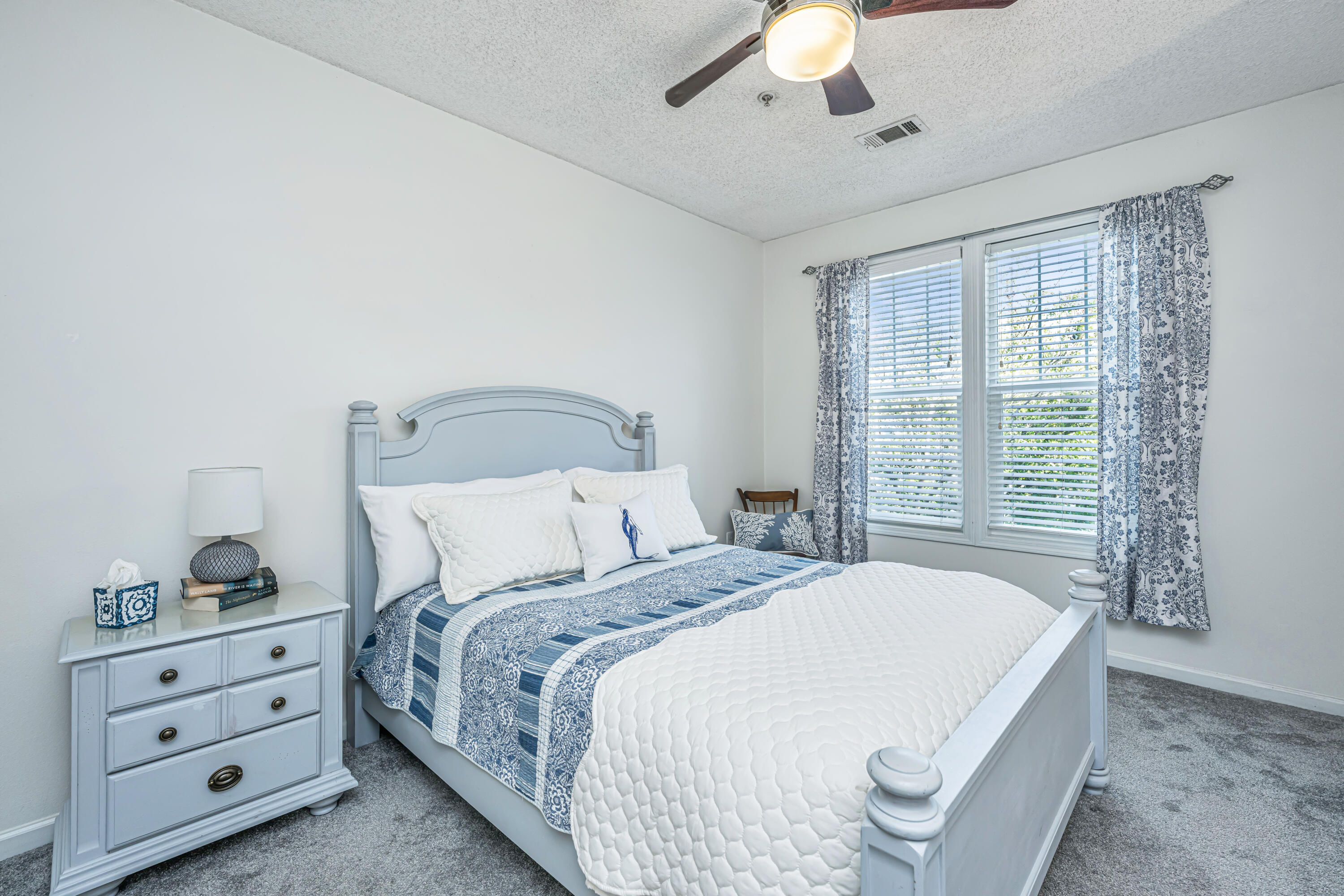 1421 Rosewood Lane