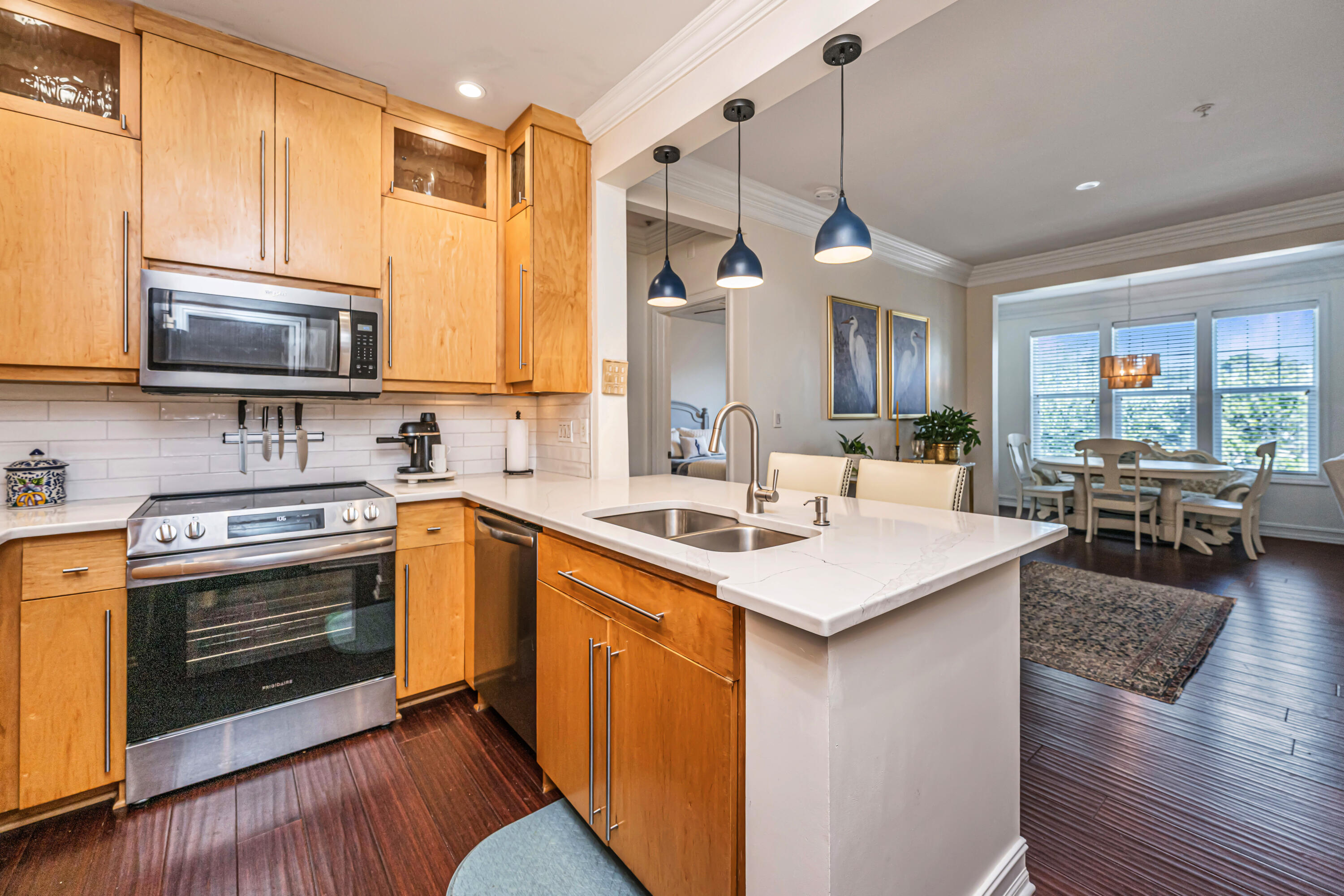 1421 Rosewood Lane