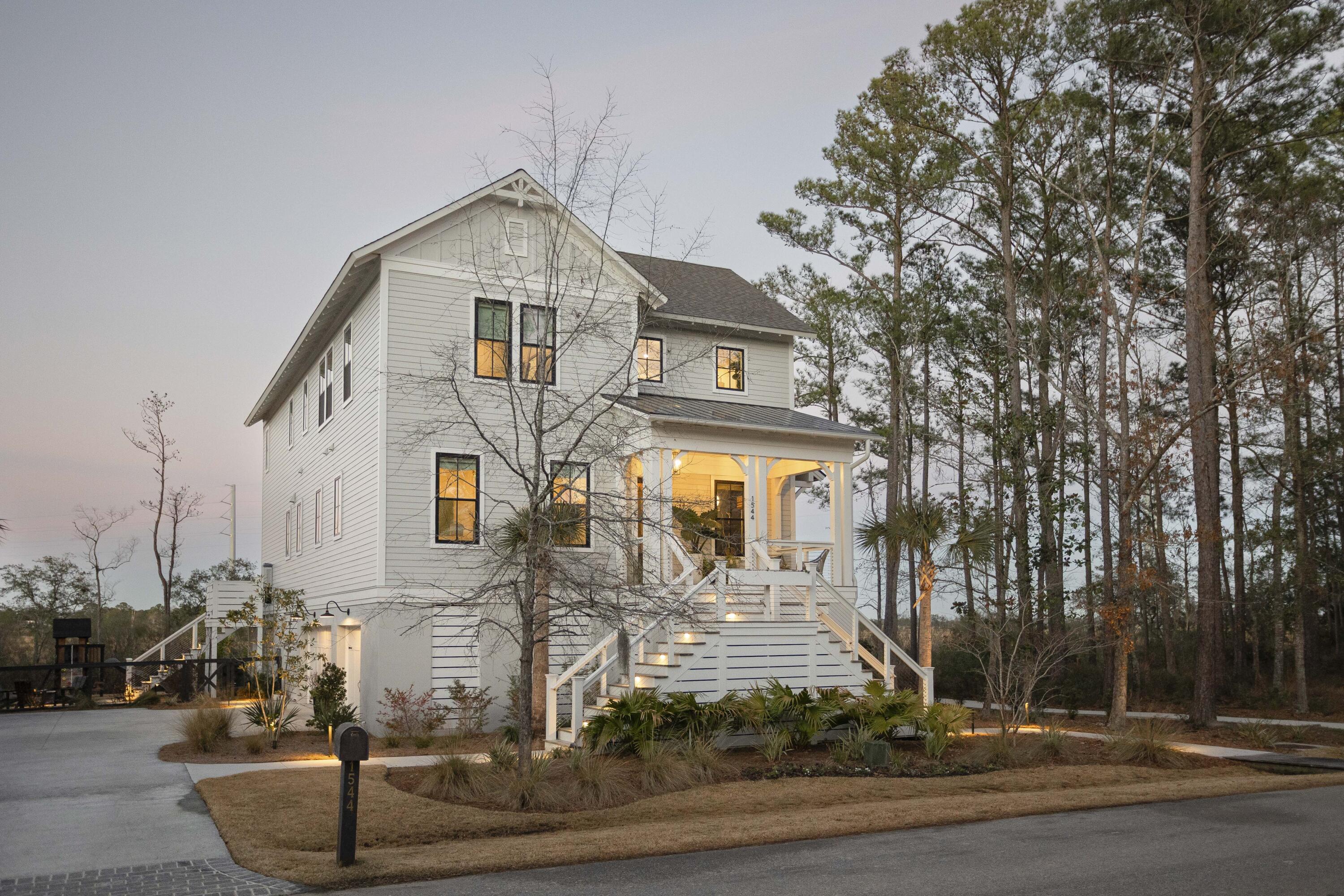 1544 John Fenwick Lane