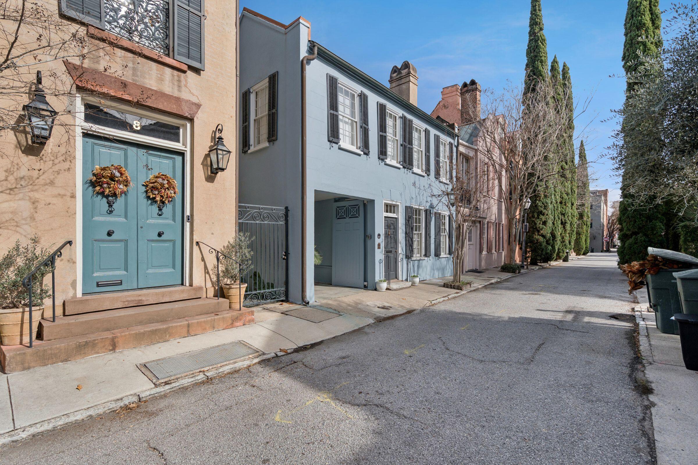 6 Saint Michaels Alley