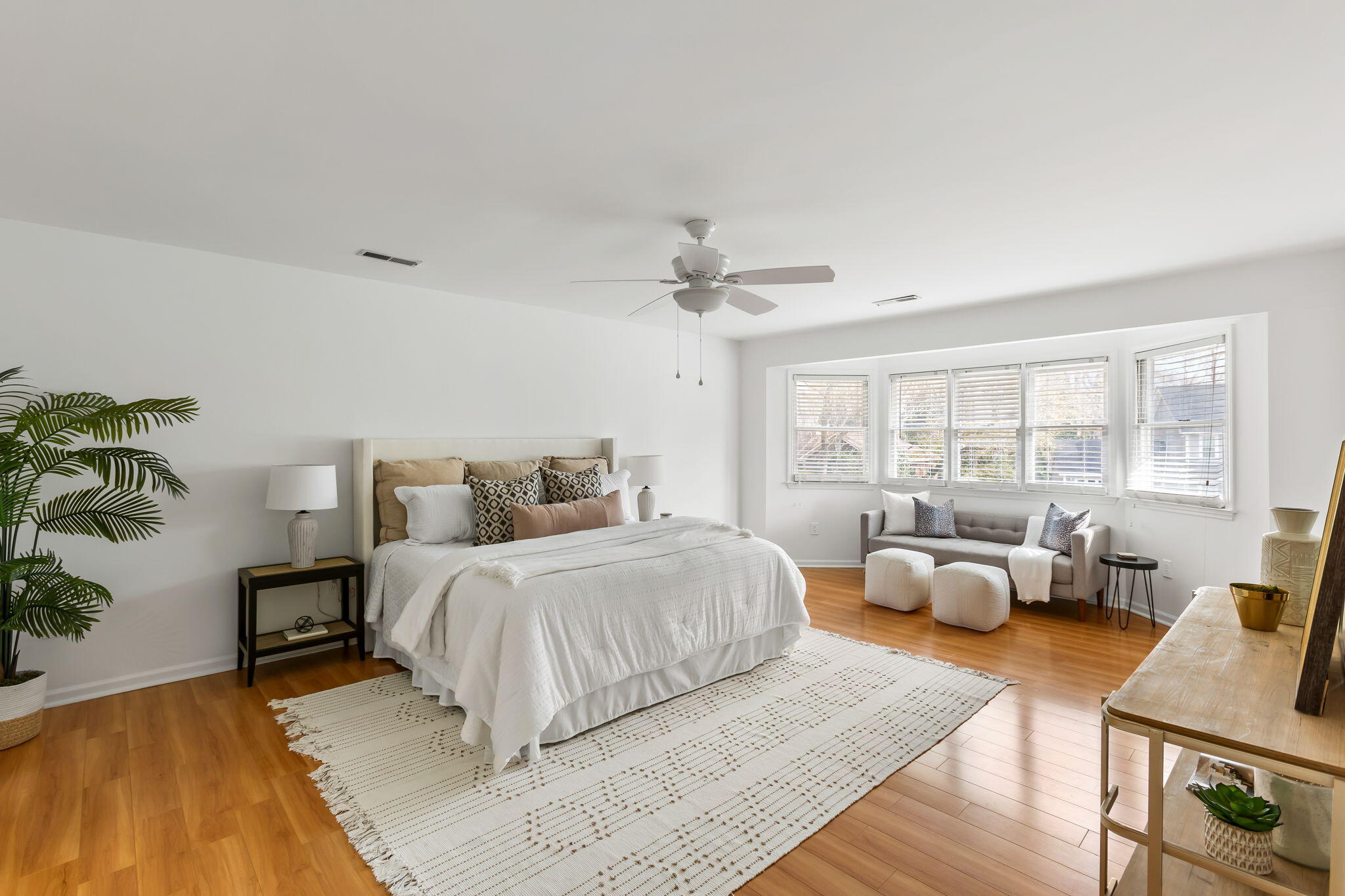 1195 Parkway Drive