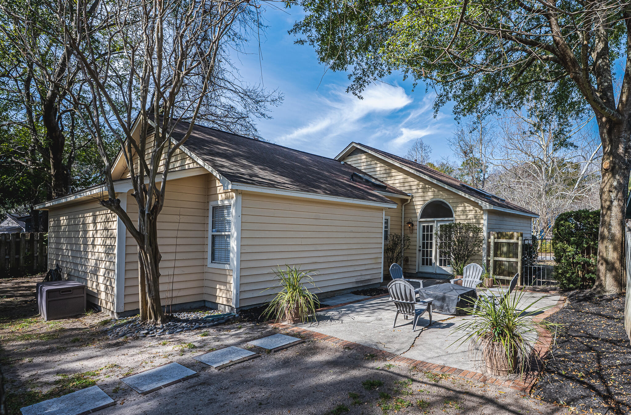 1258 Llewellyn Road