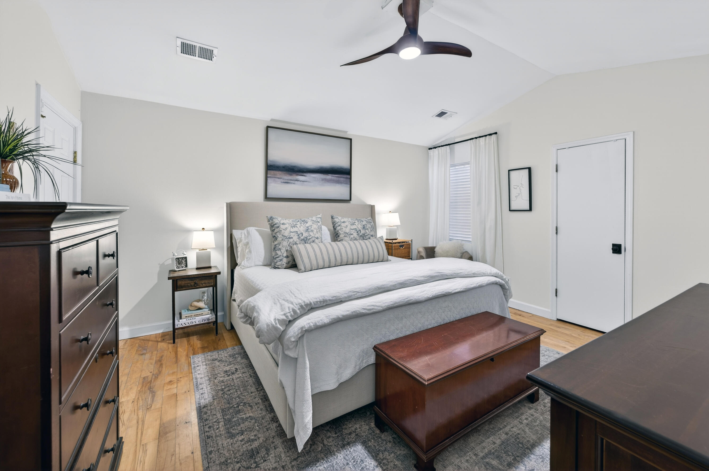 1258 Llewellyn Road