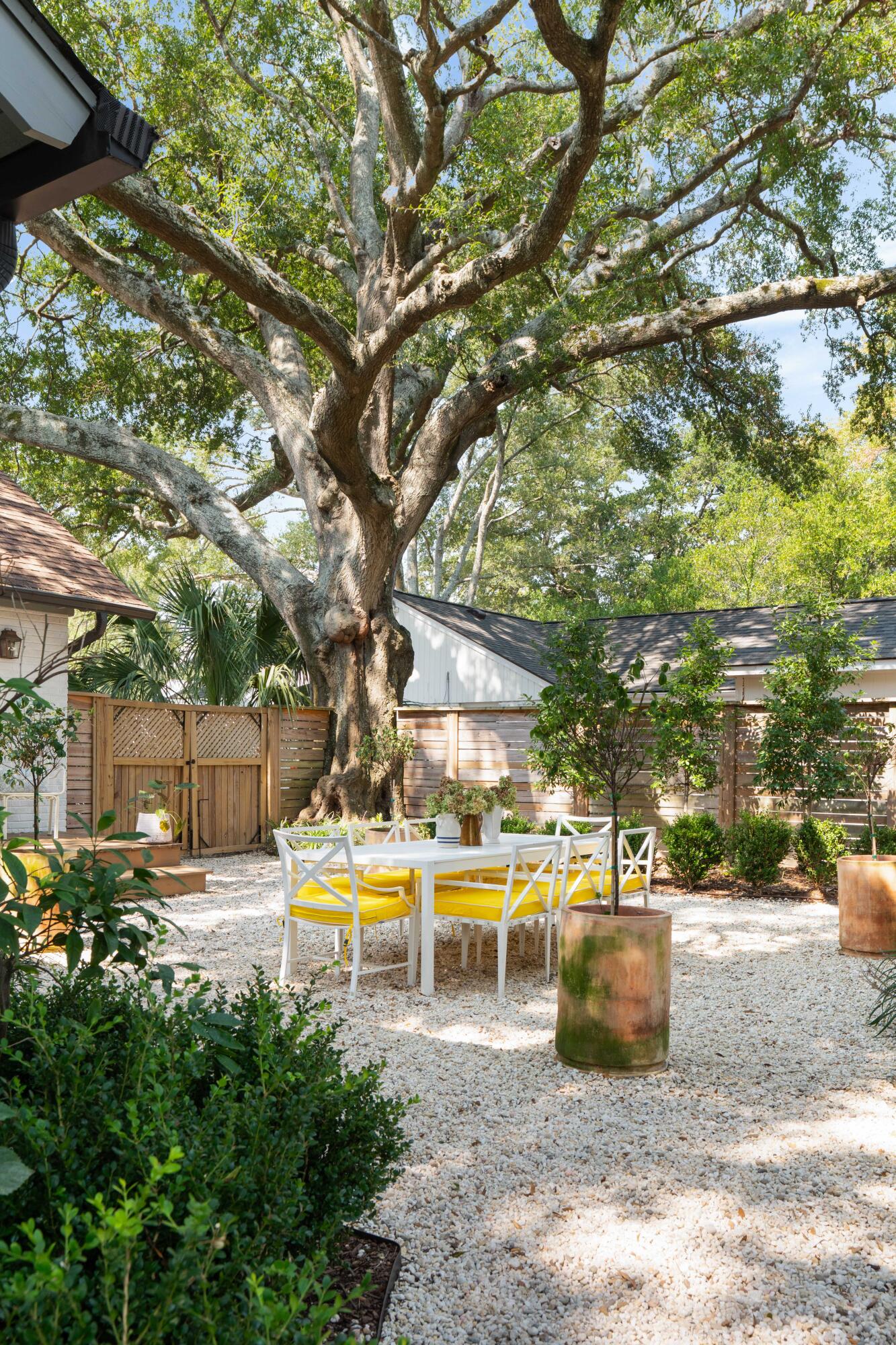 1454 Seminole Street