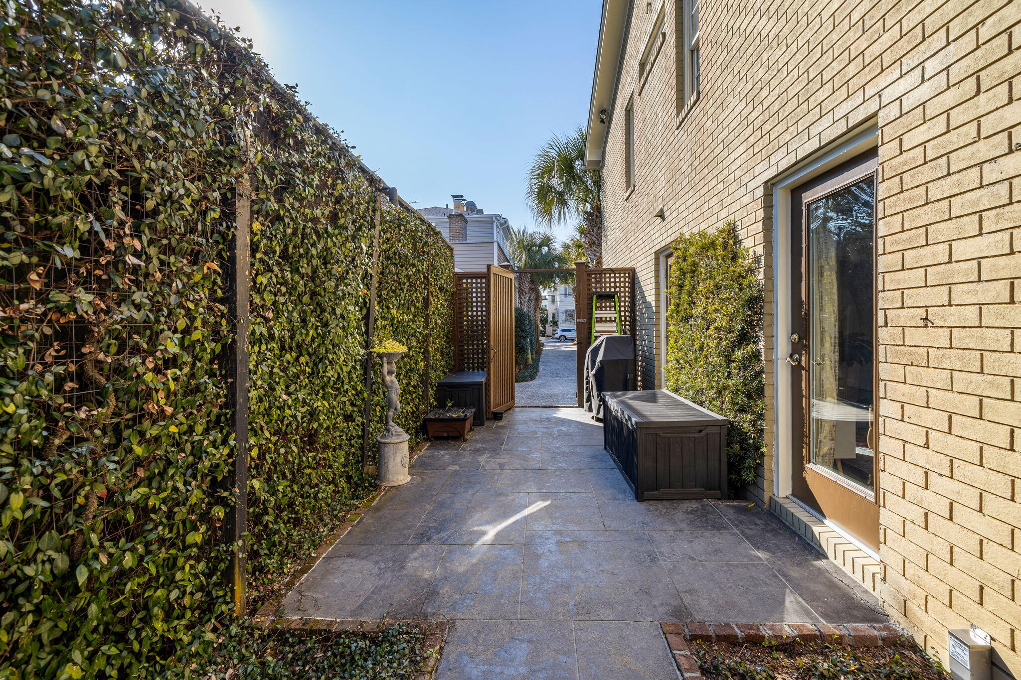 16 Logan Street # A