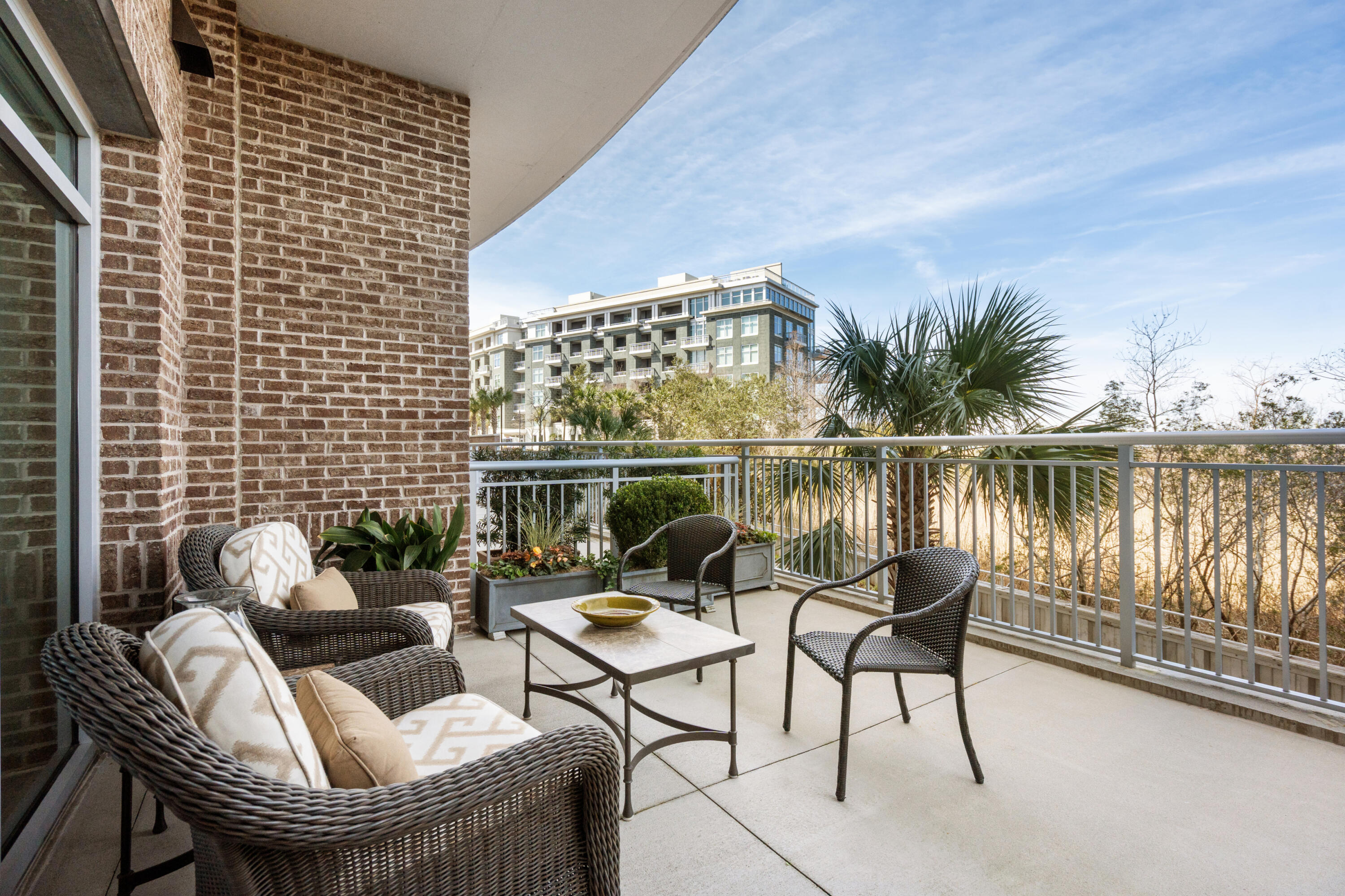 155 Wingo Way # 416