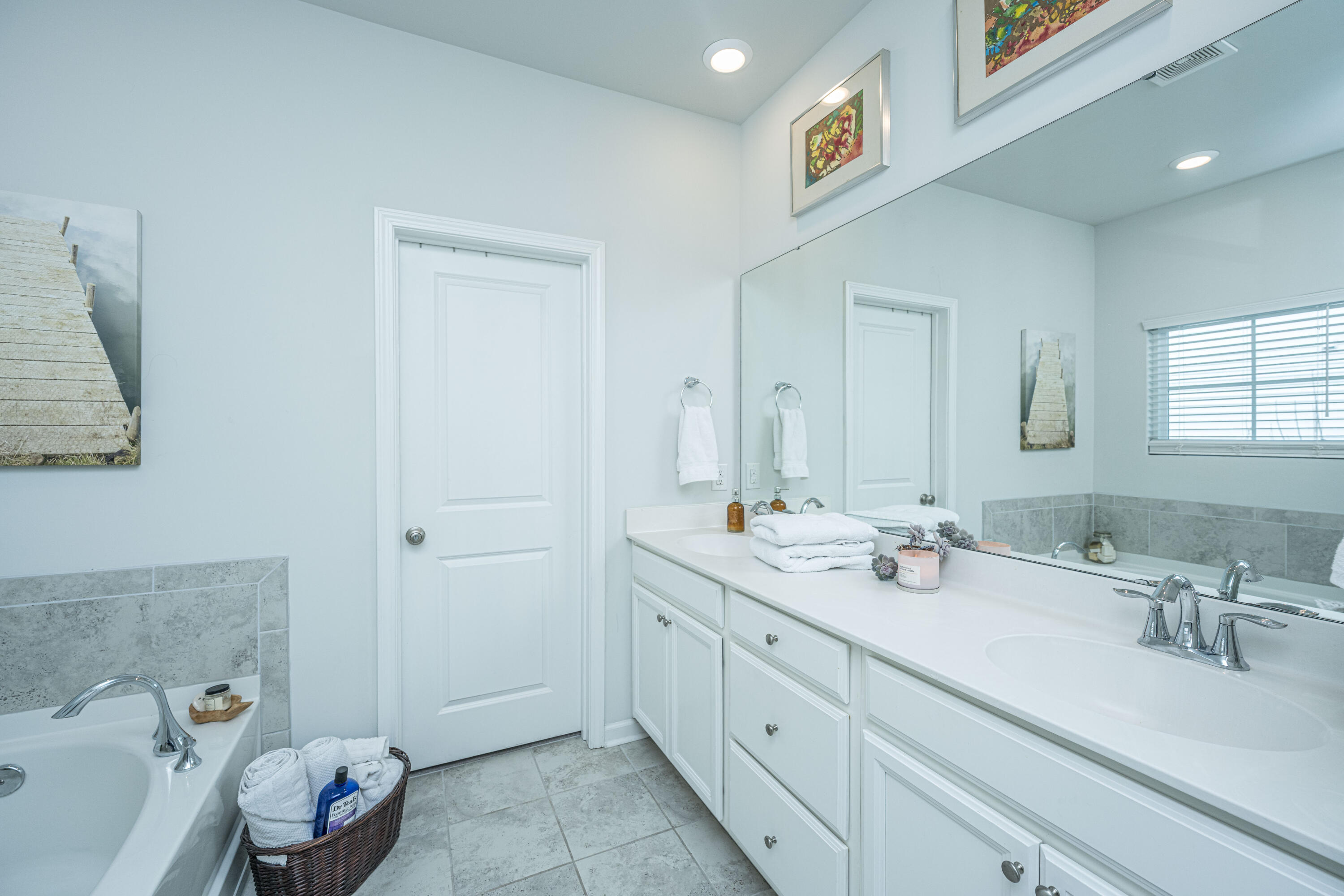 5081 Catfish Loop
