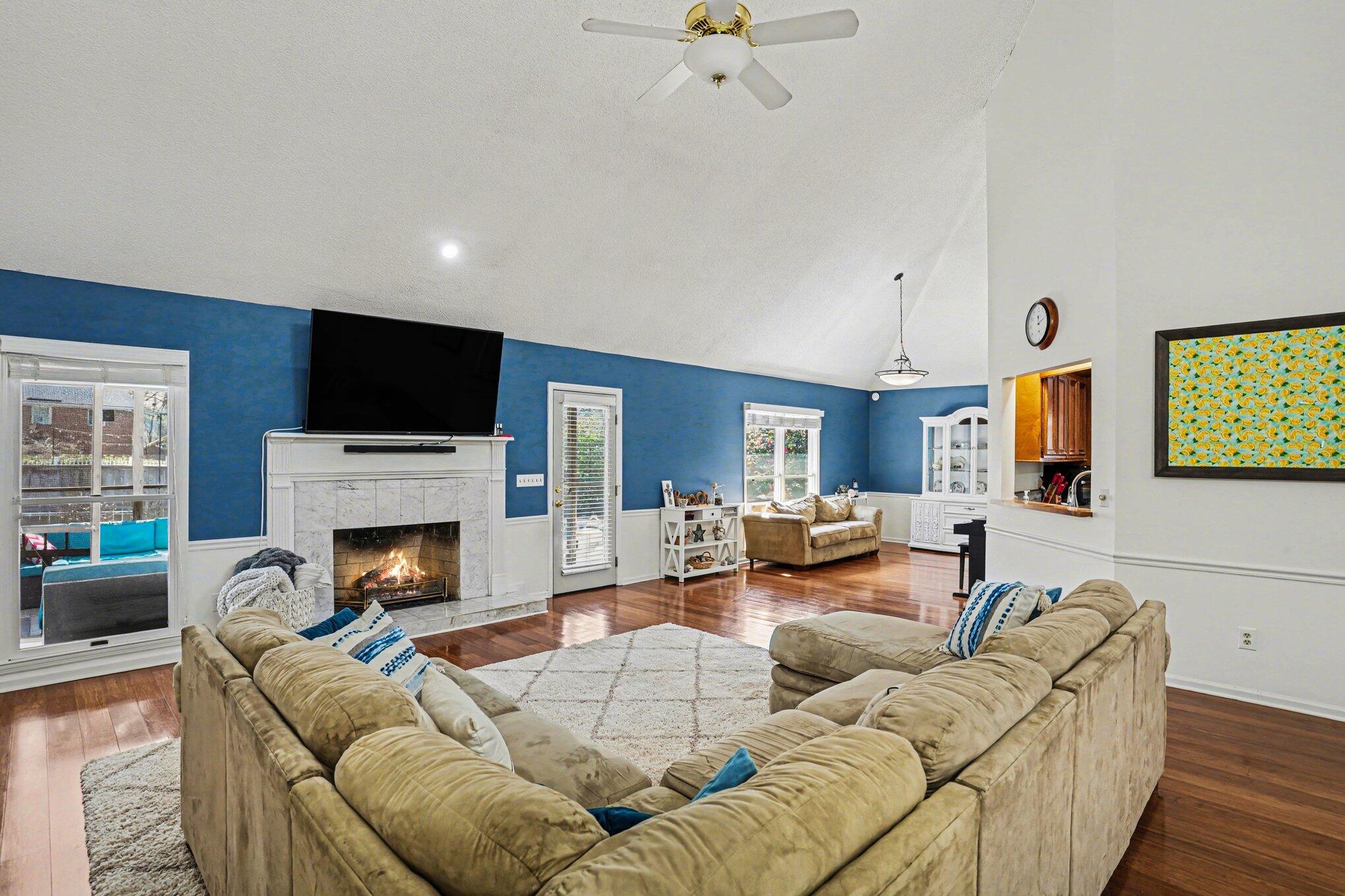 108 Dresden Drive