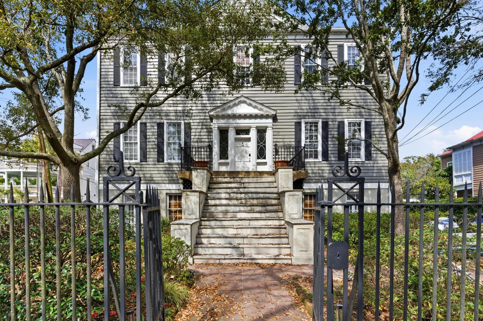 84 Bull Street # B