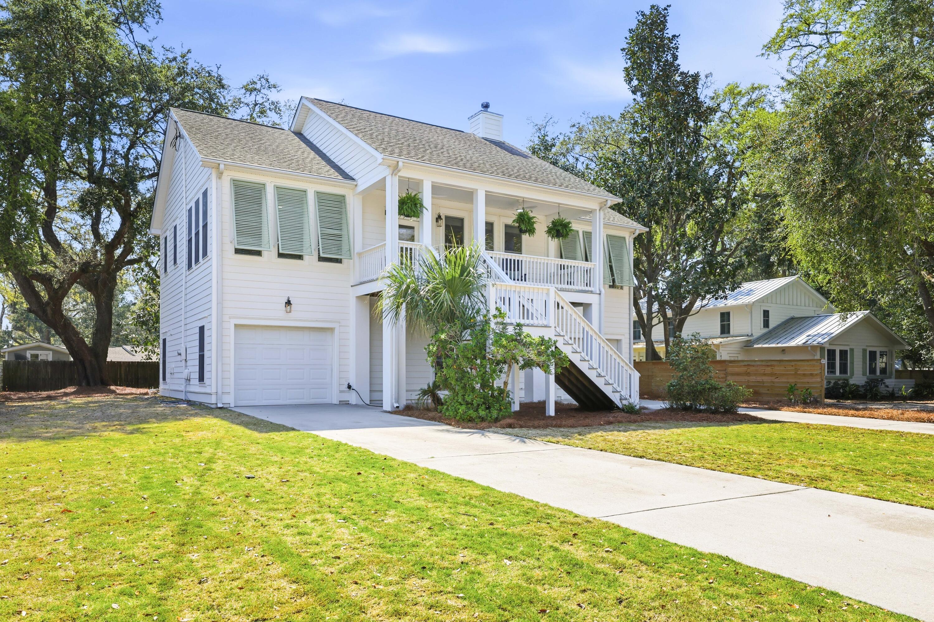 1431 Hindman Avenue