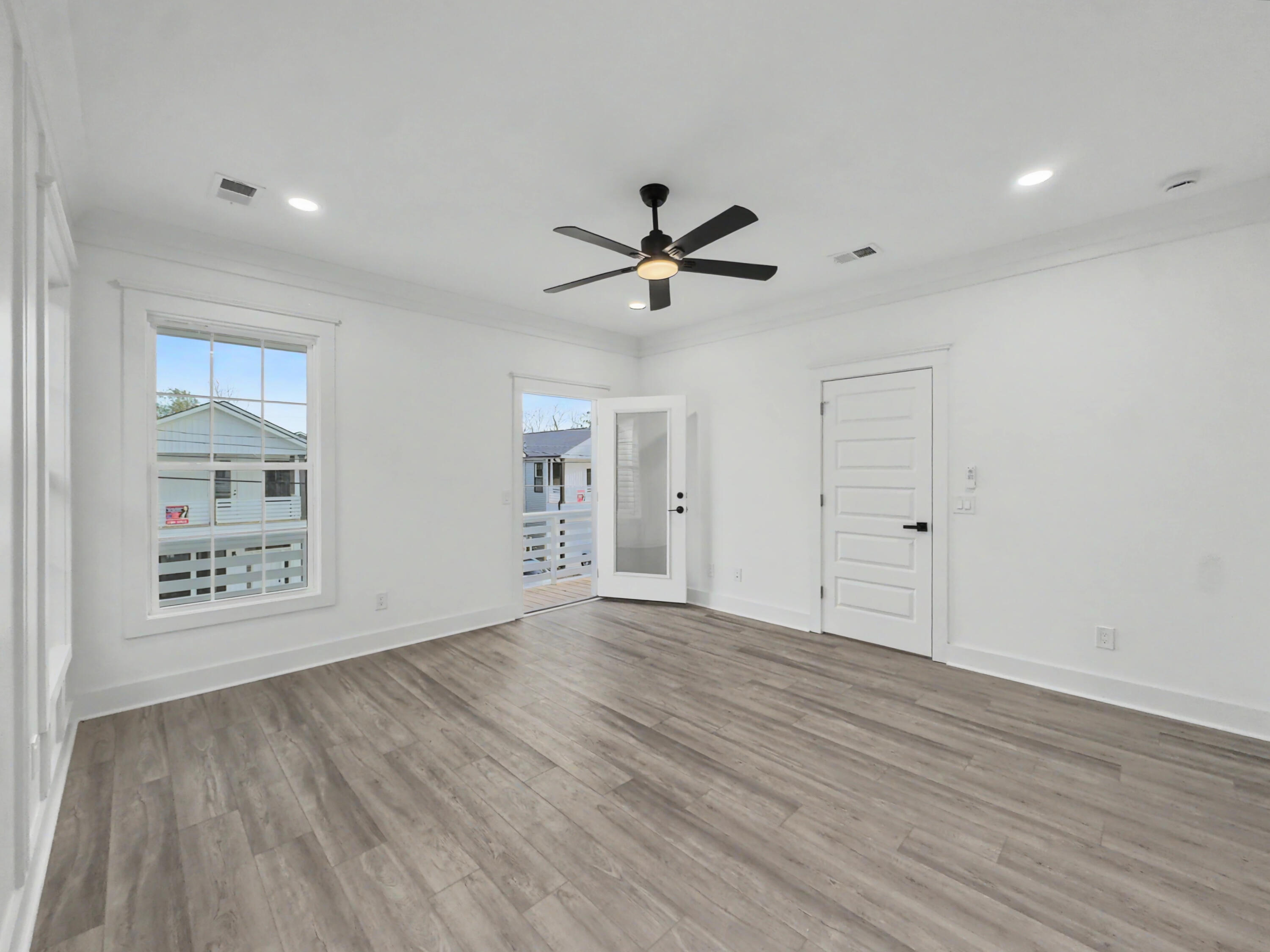 2030 Echo Avenue