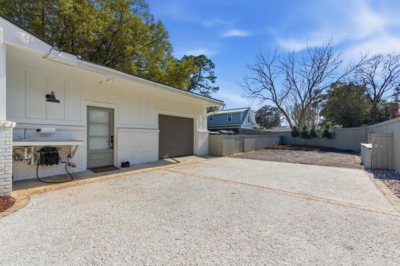 1507 Kathryn Street