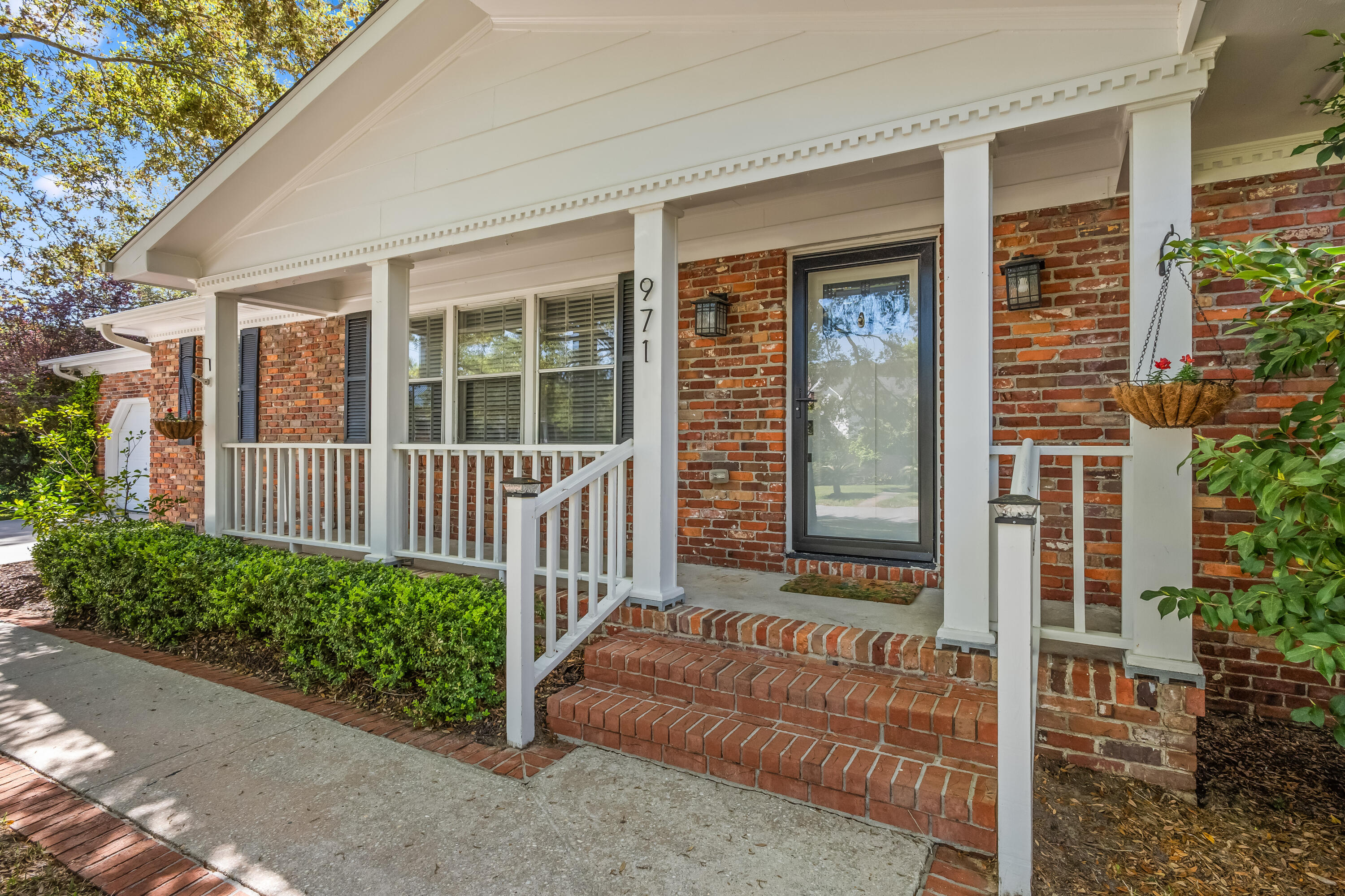971 Carmel Drive