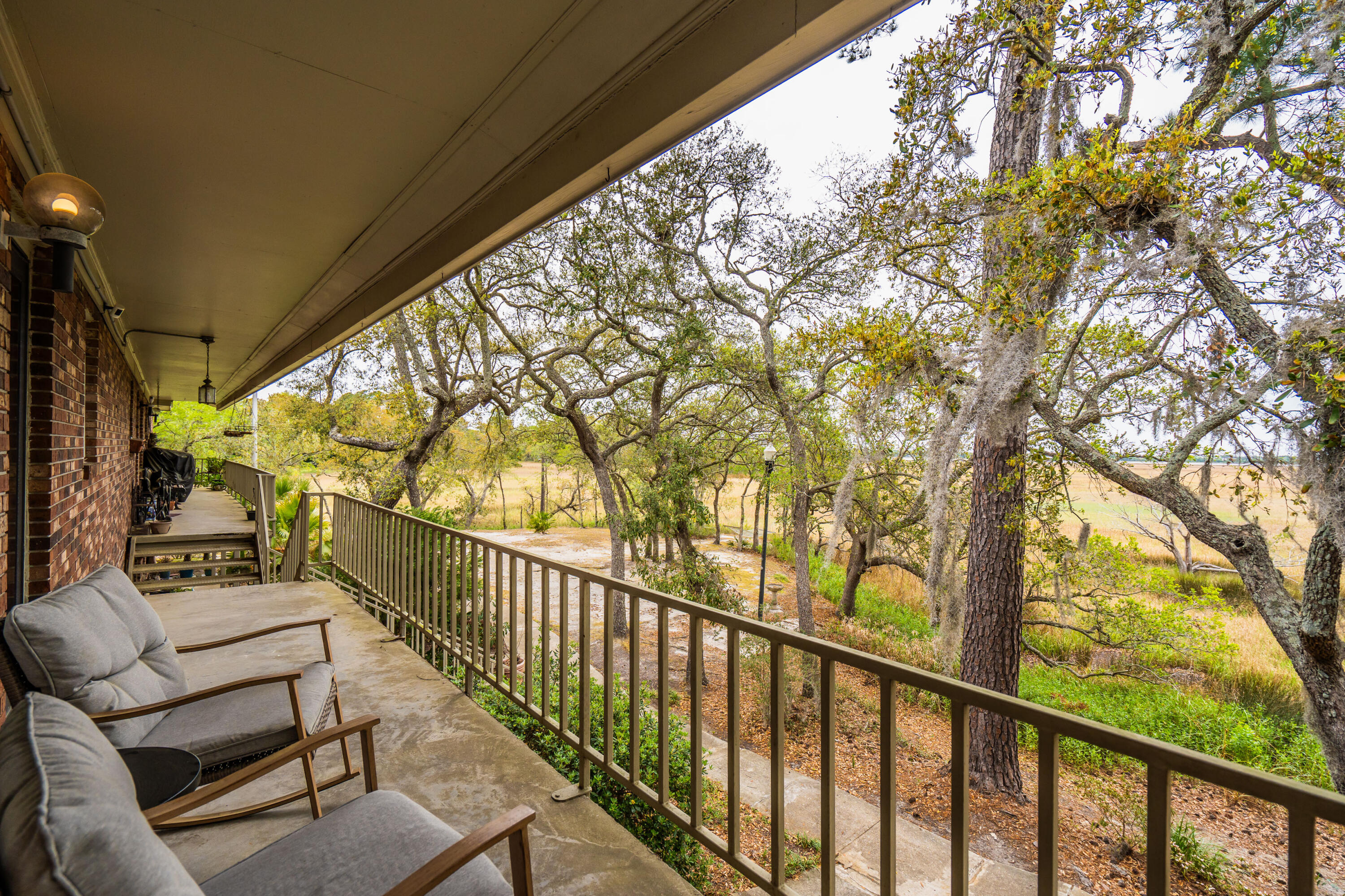 408 Saint Charles Court