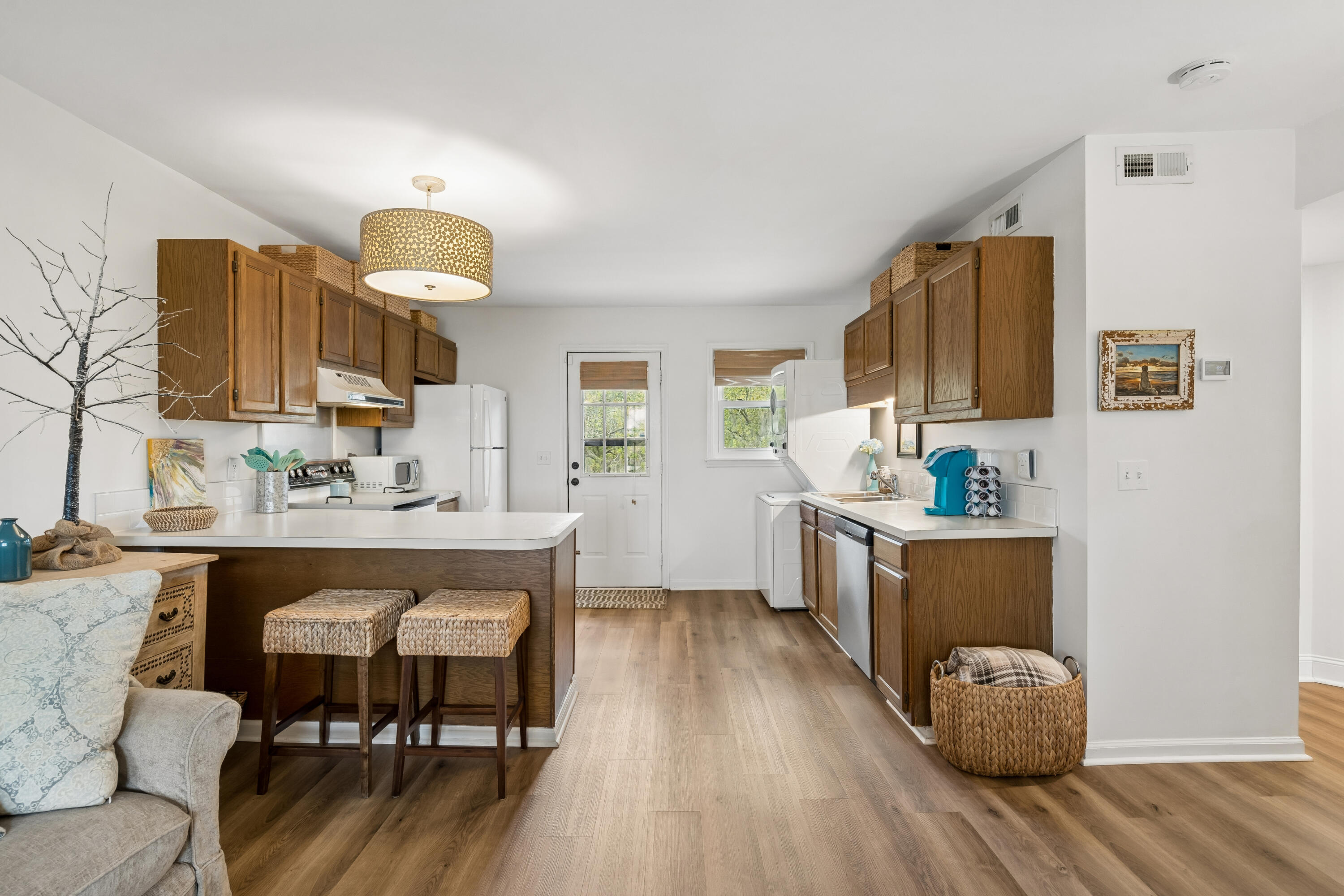 408 Saint Charles Court