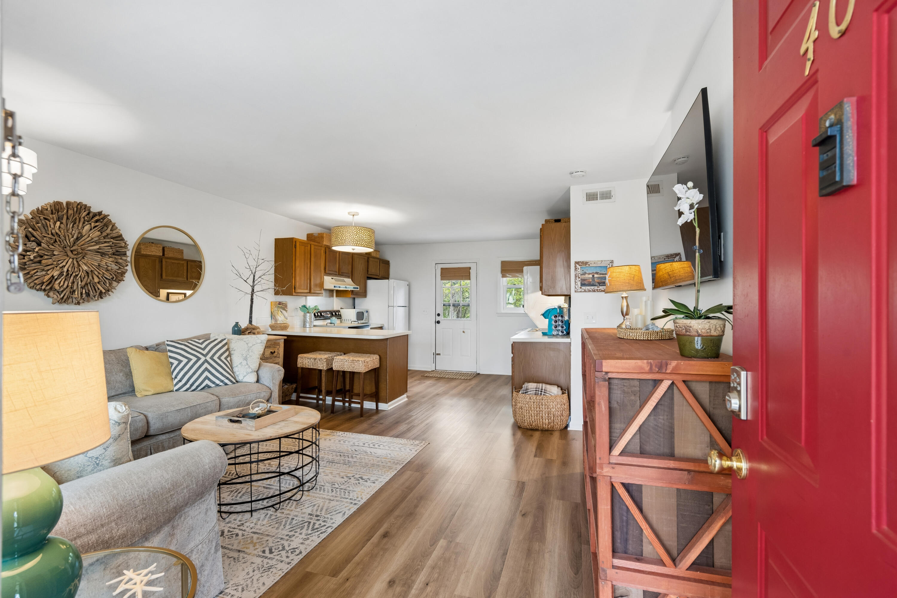 408 Saint Charles Court
