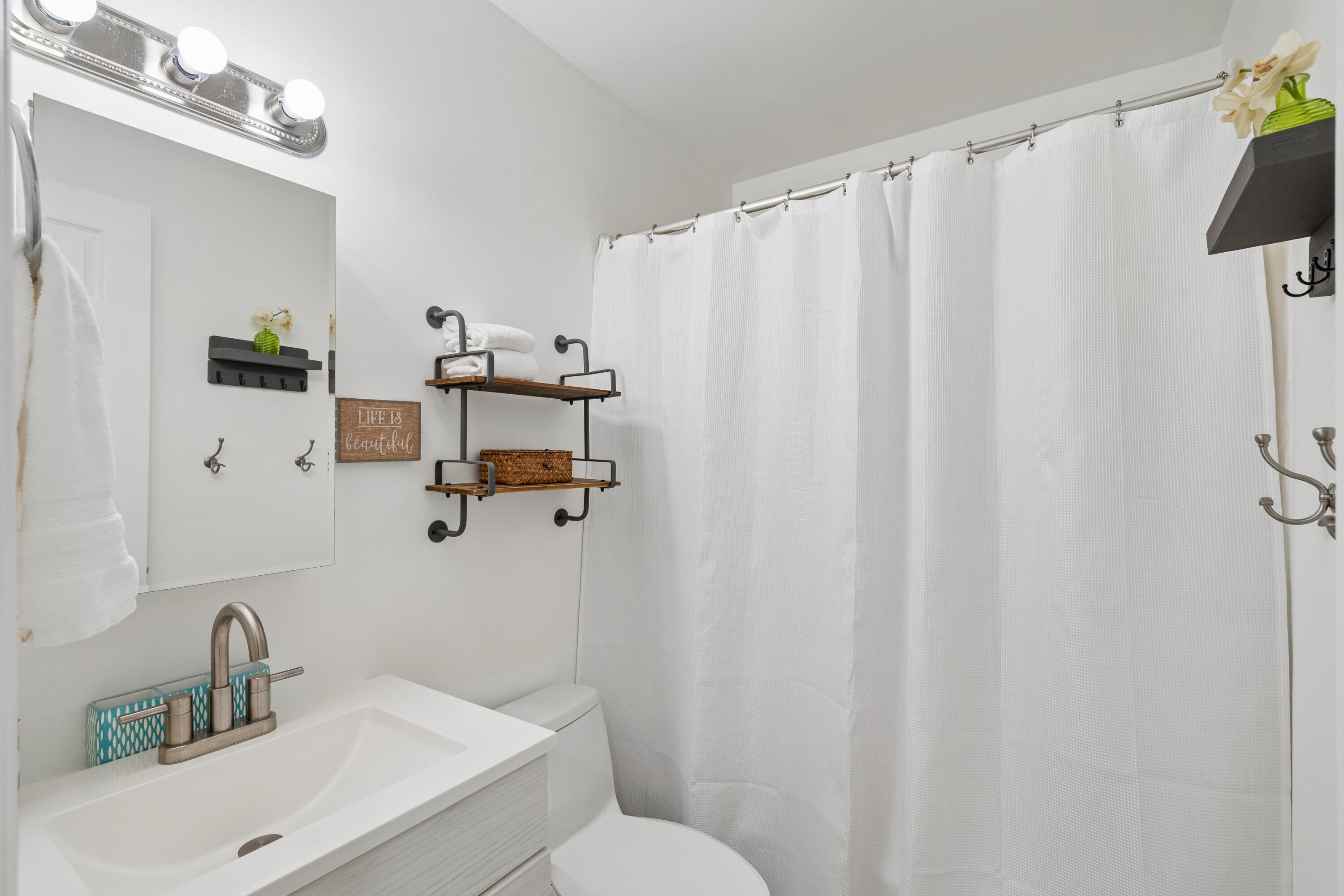 408 Saint Charles Court