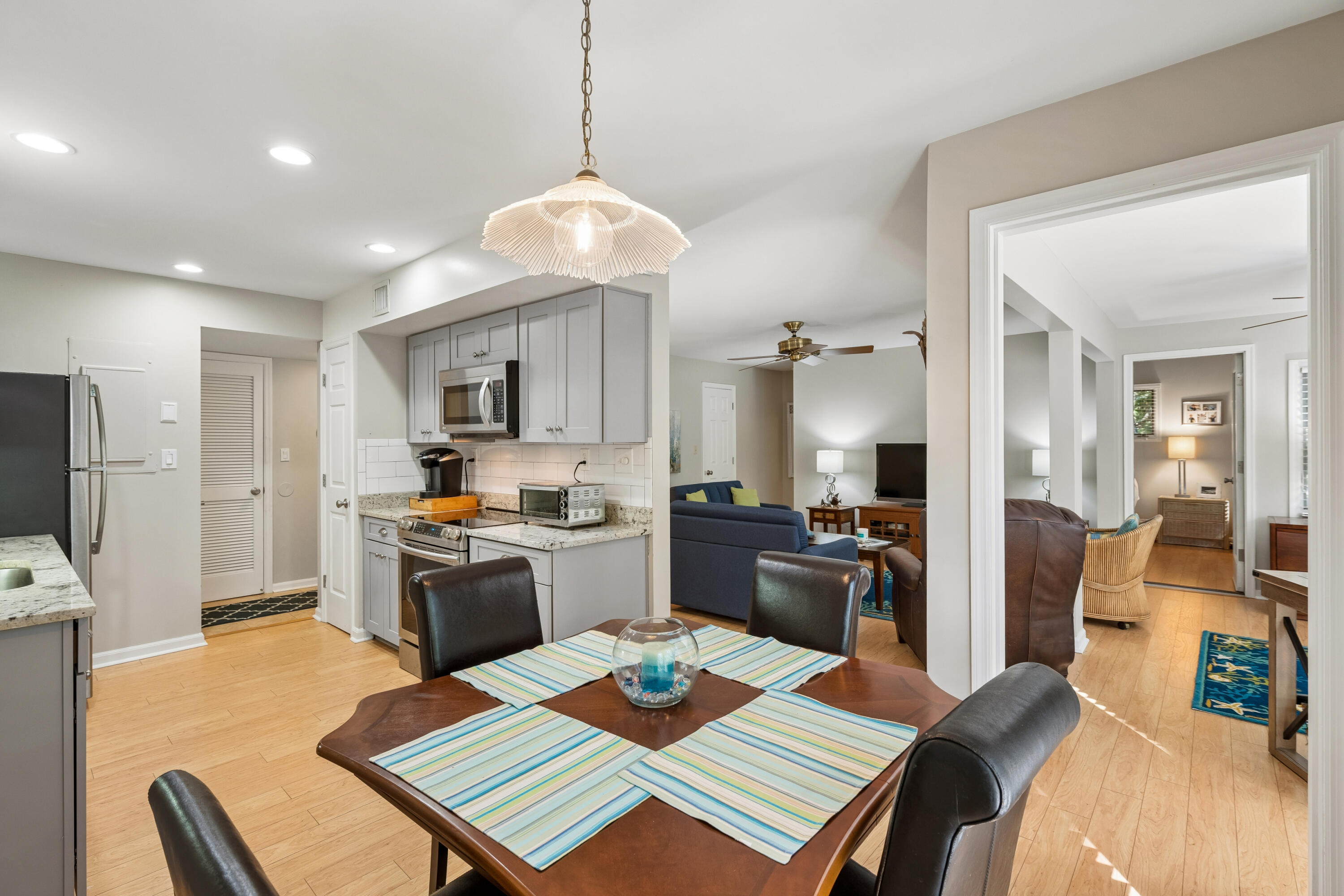 5563 Green Dolphin Way