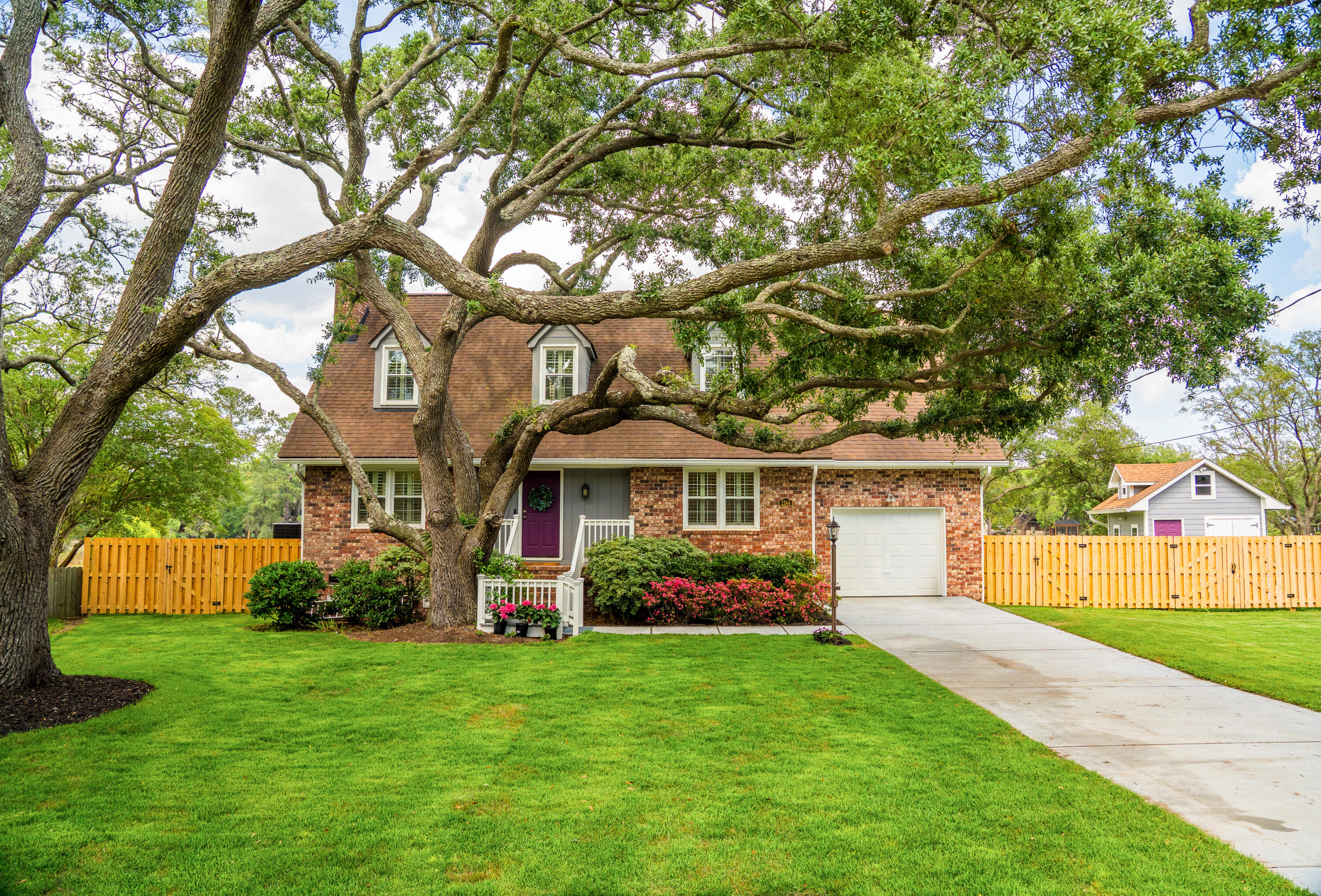 1244 Cornwallis Drive