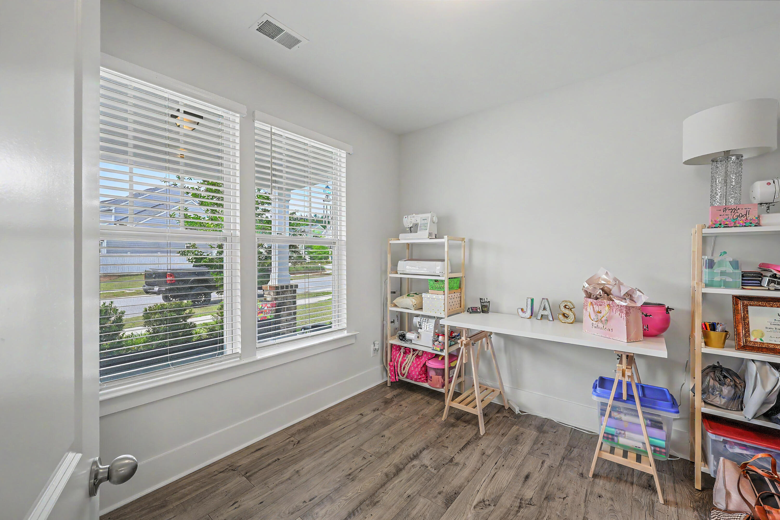 1054 Magnolia Warbler Way