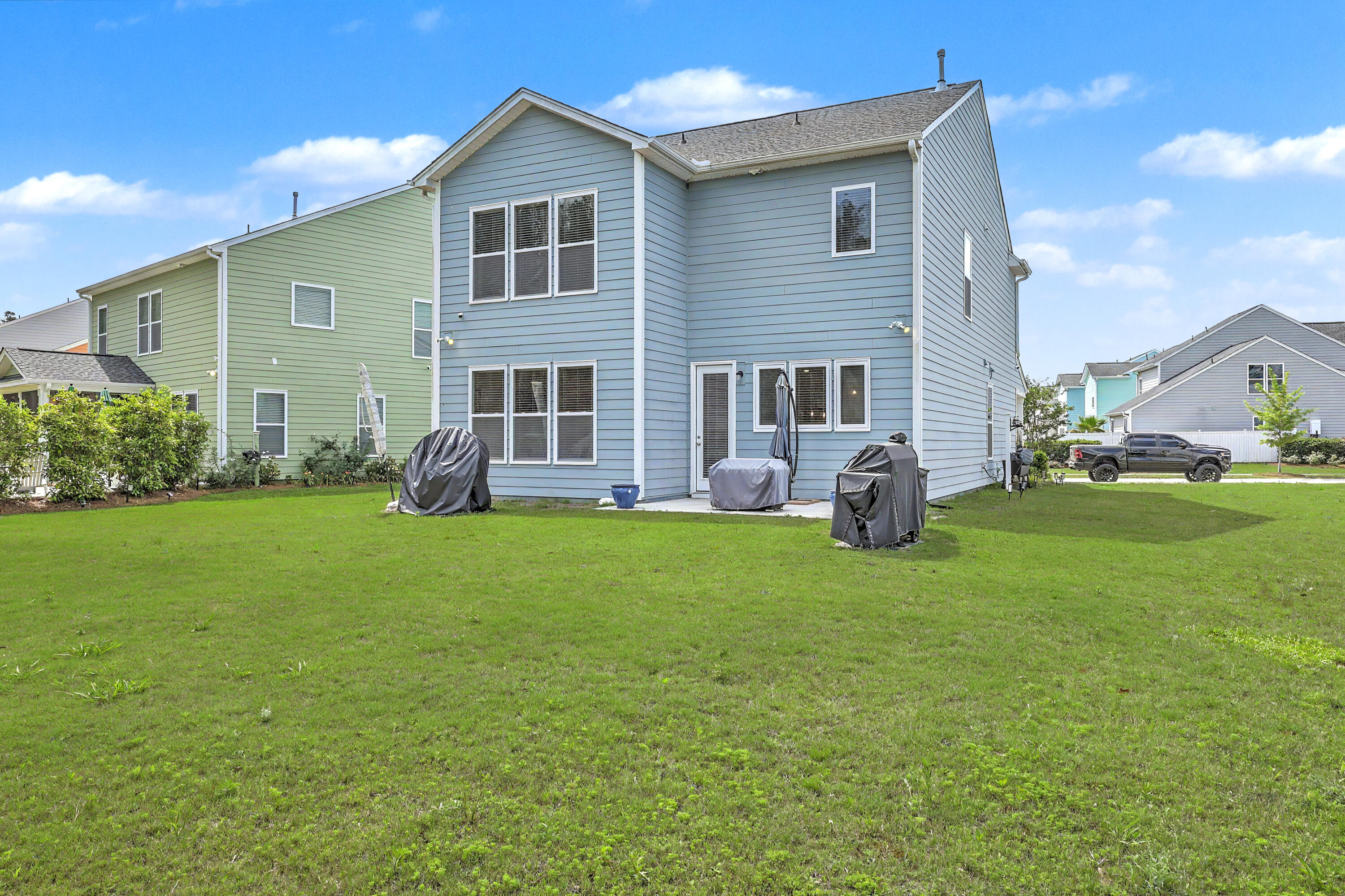 1054 Magnolia Warbler Way