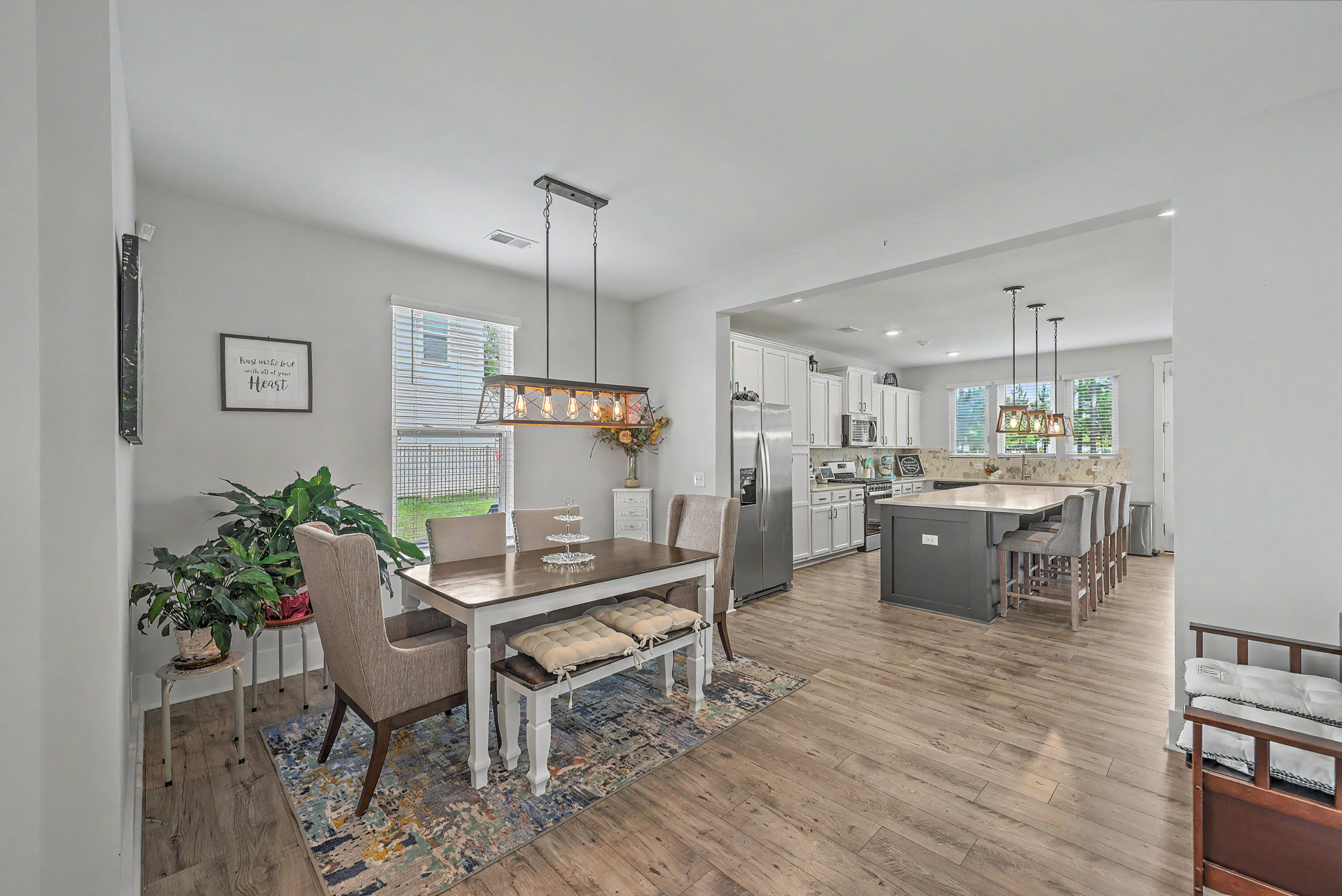 1054 Magnolia Warbler Way