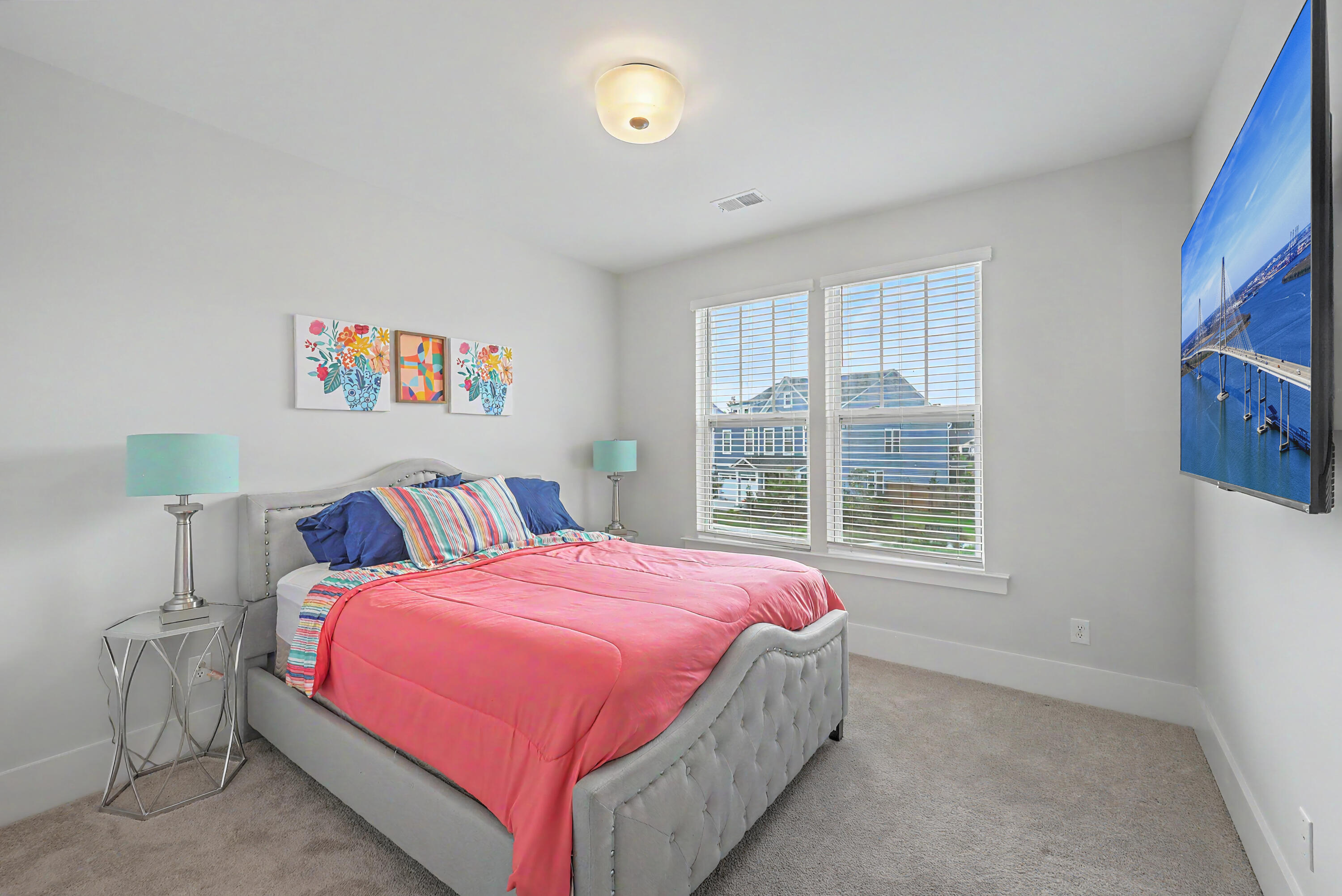 1054 Magnolia Warbler Way