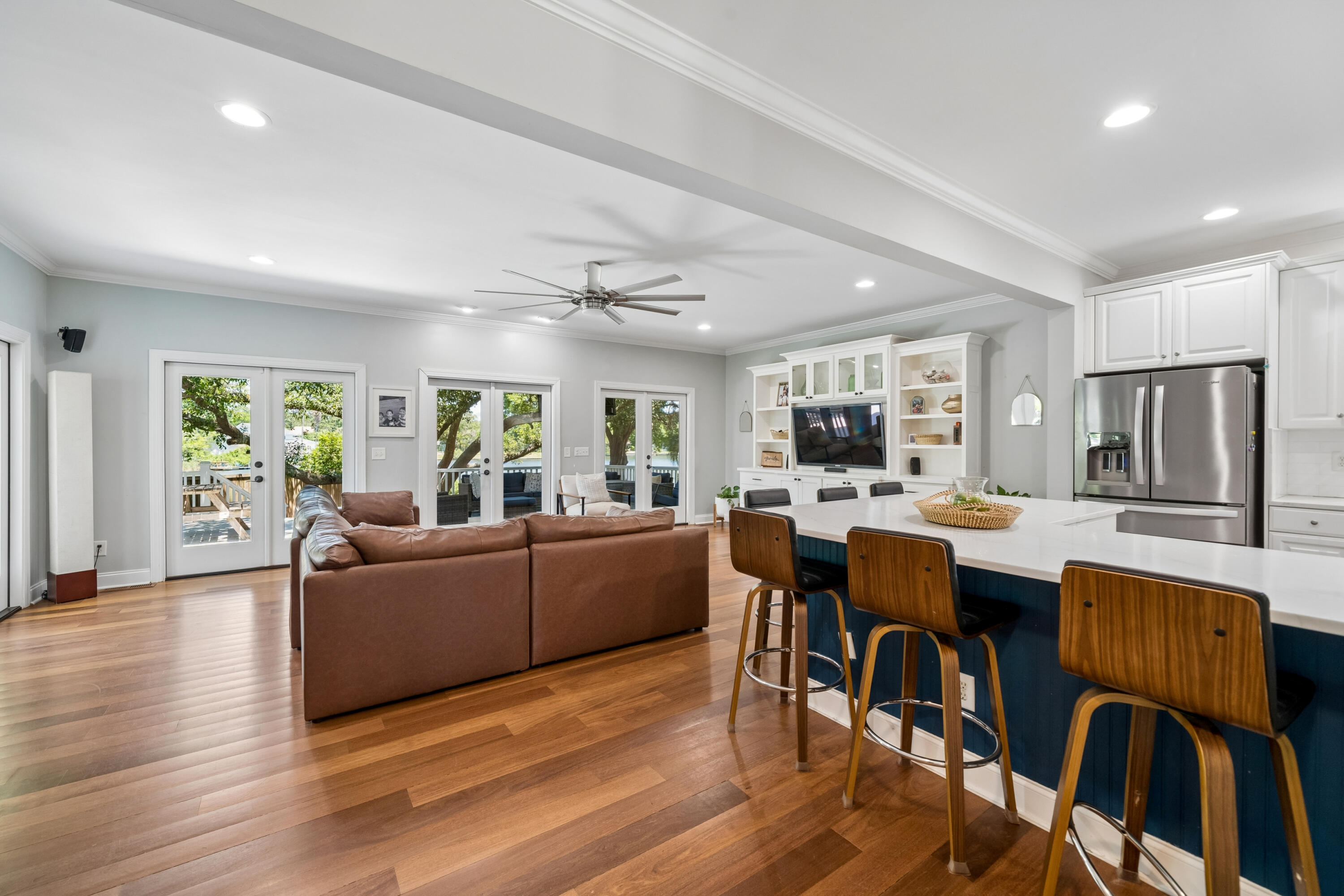 44 Rivers Point Row