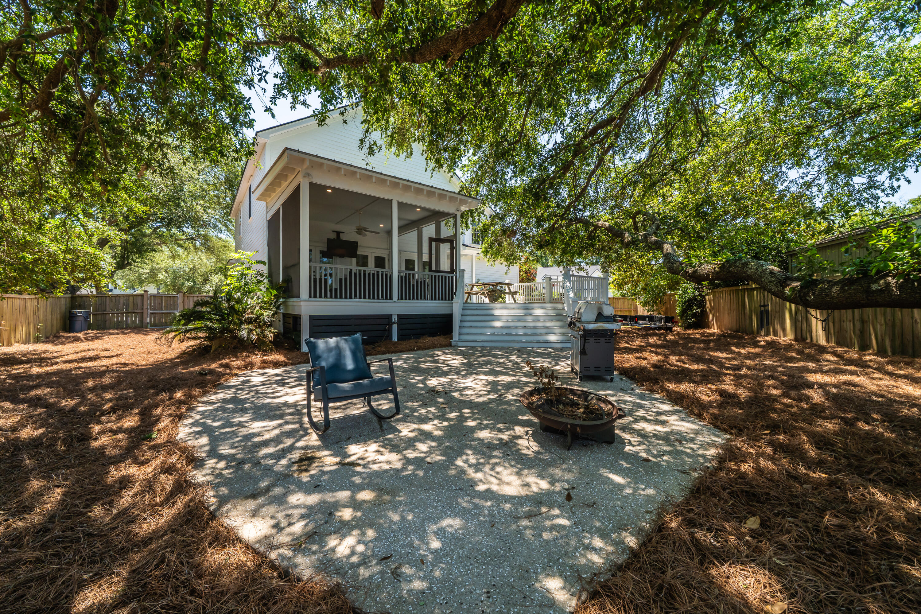 44 Rivers Point Row