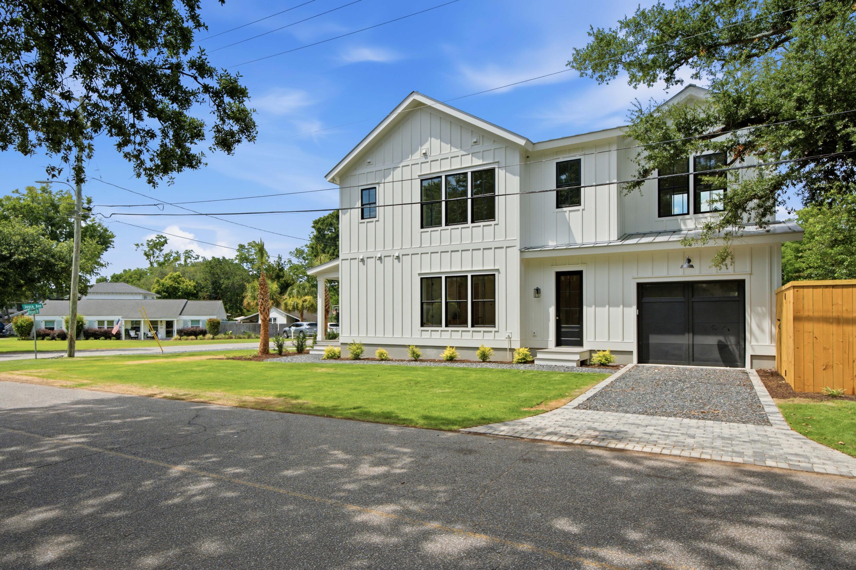 6 Vincent Drive