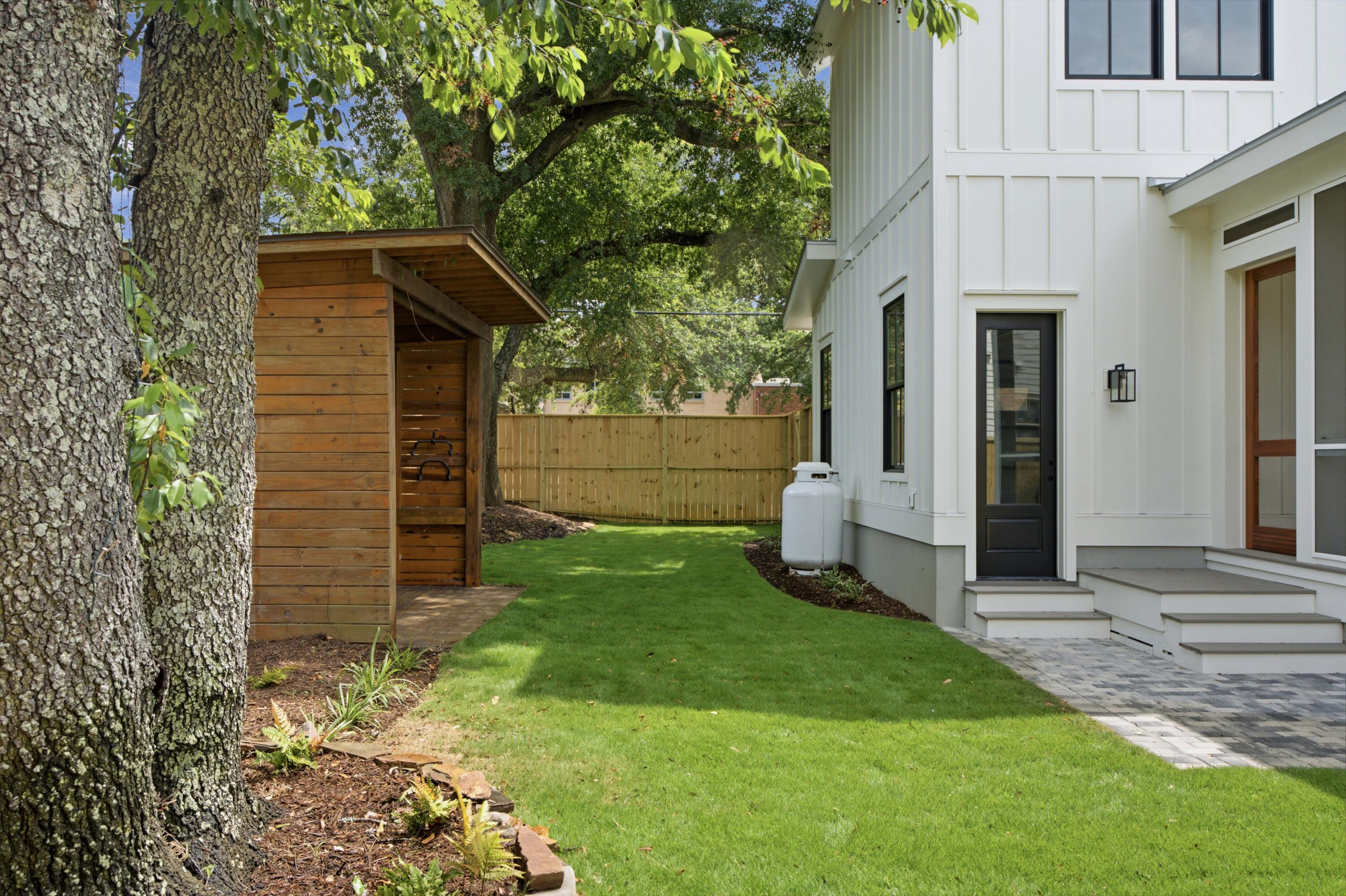6 Vincent Drive