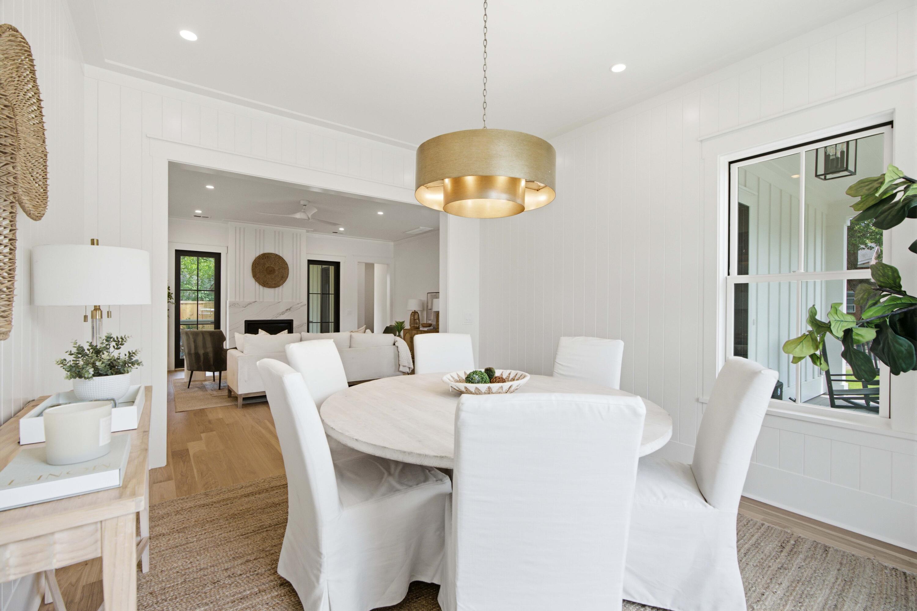 6 Vincent Drive