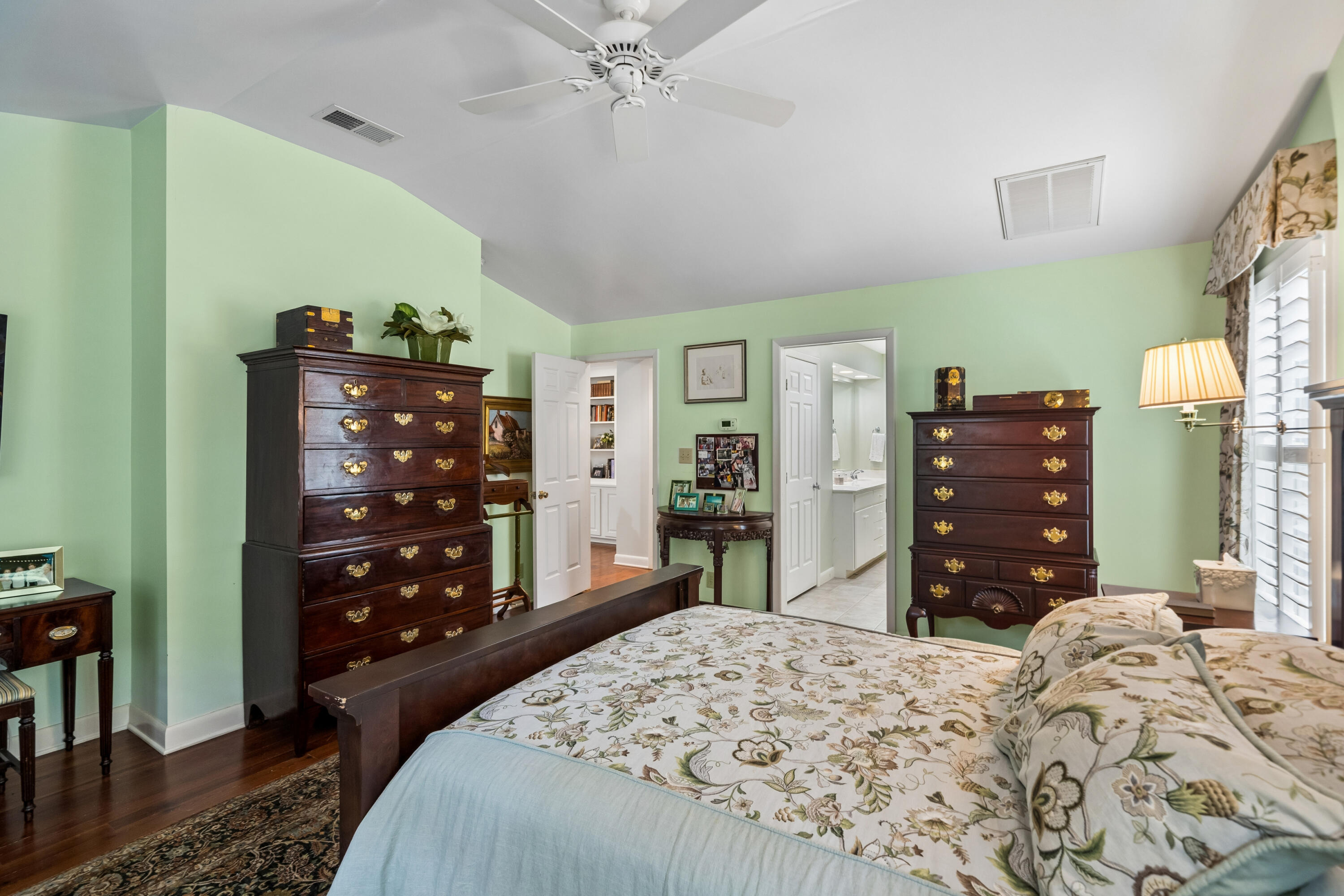 114 Live Oak Drive