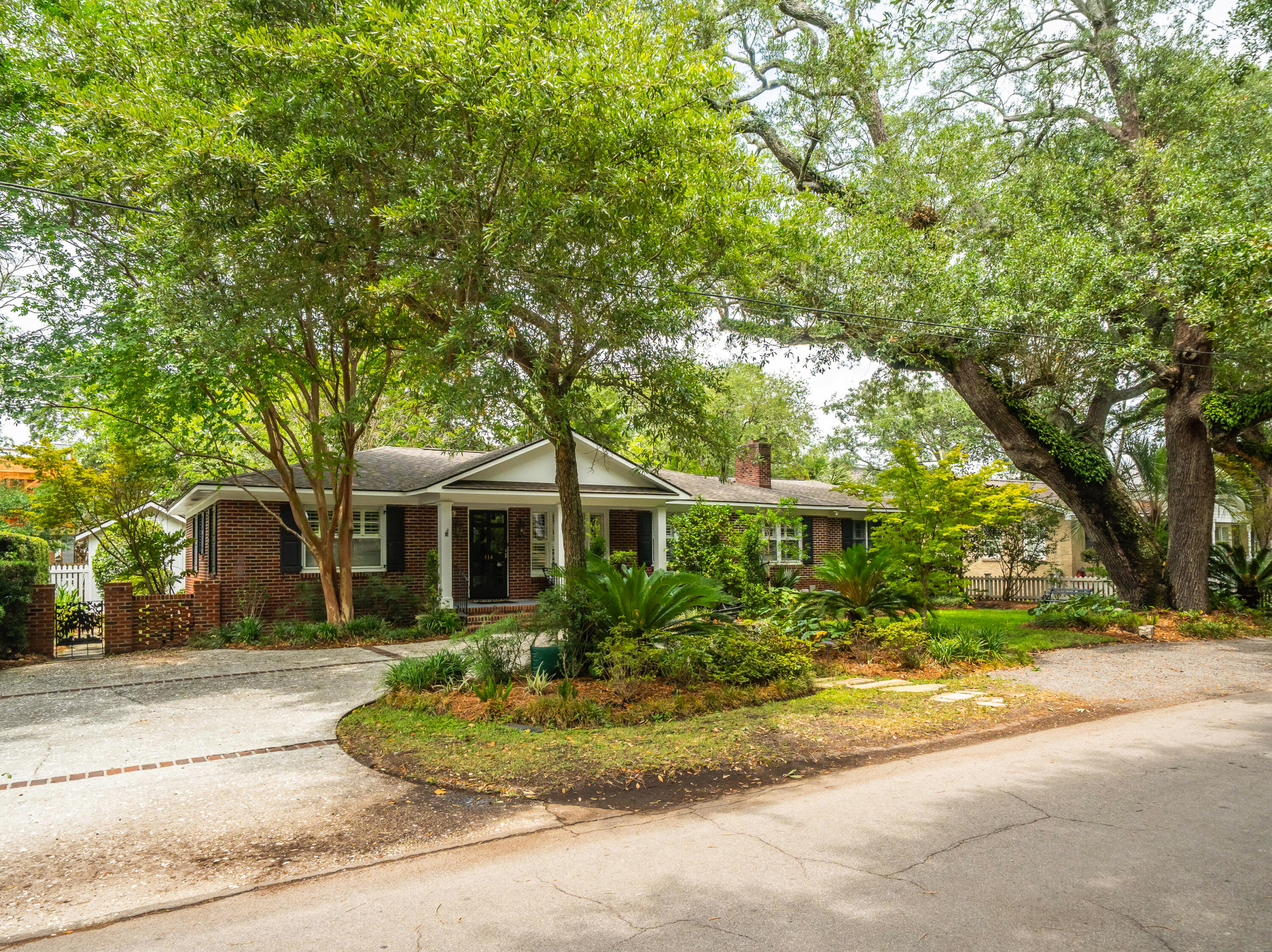 114 Live Oak Drive