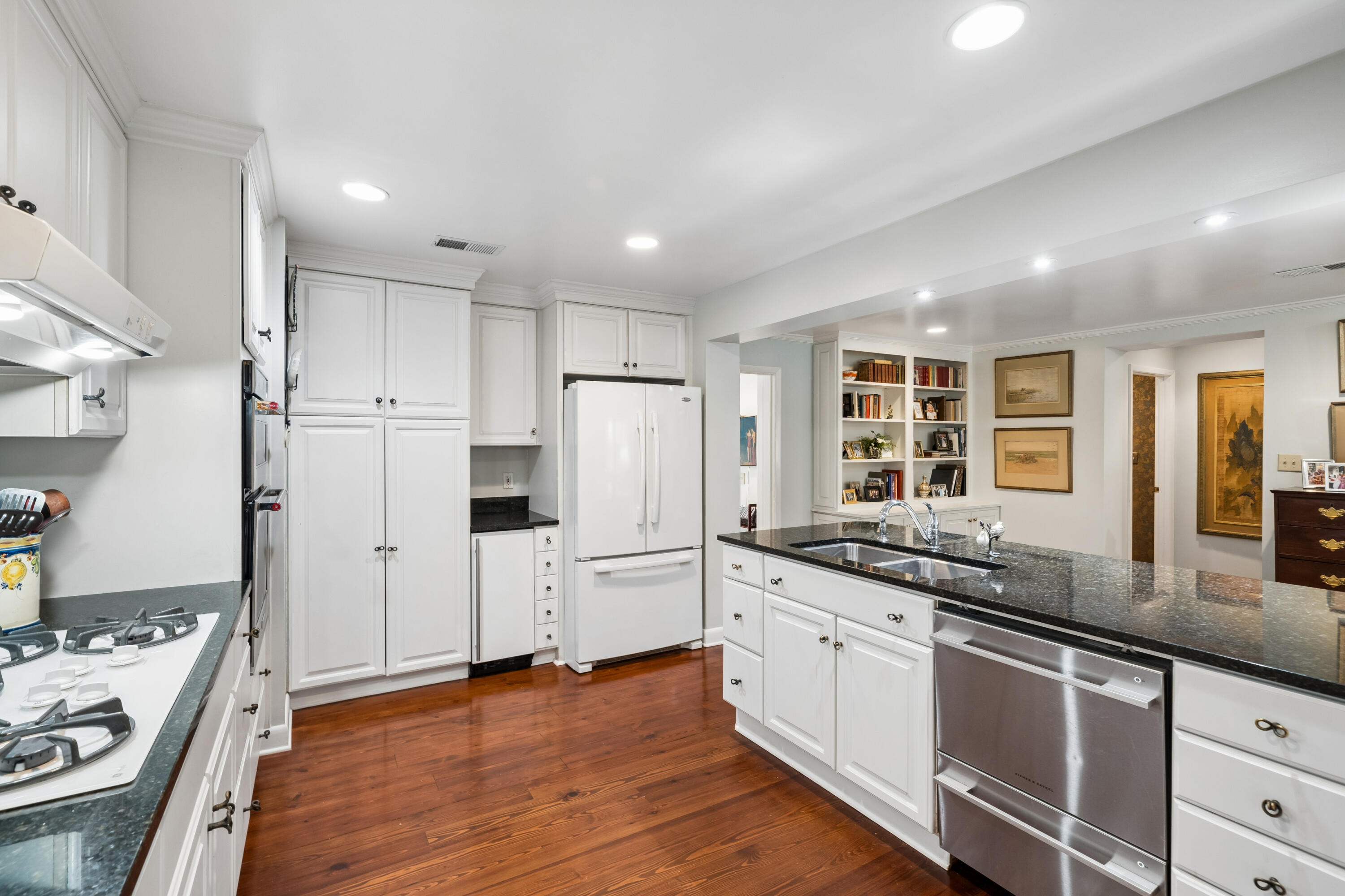 114 Live Oak Drive