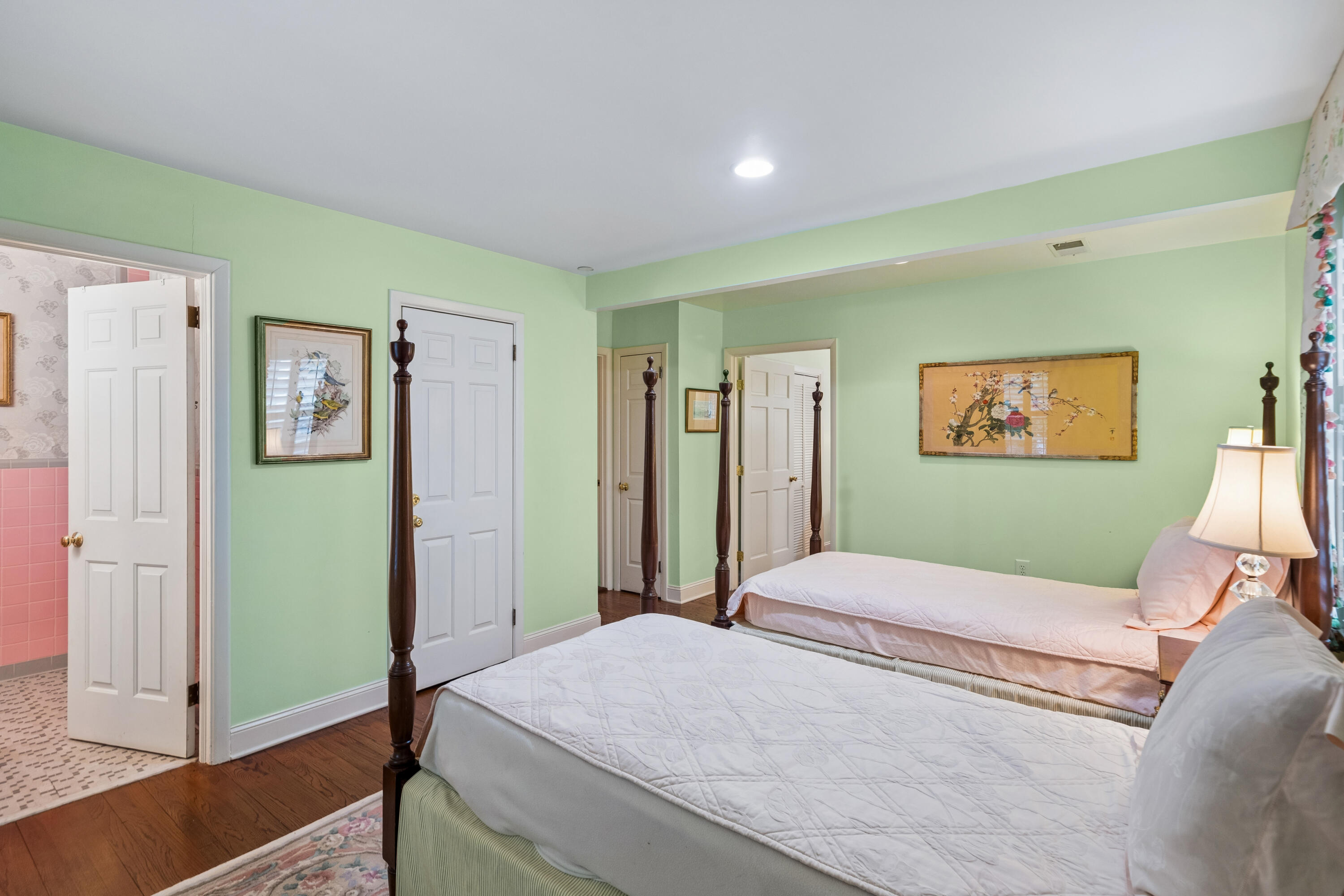 114 Live Oak Drive