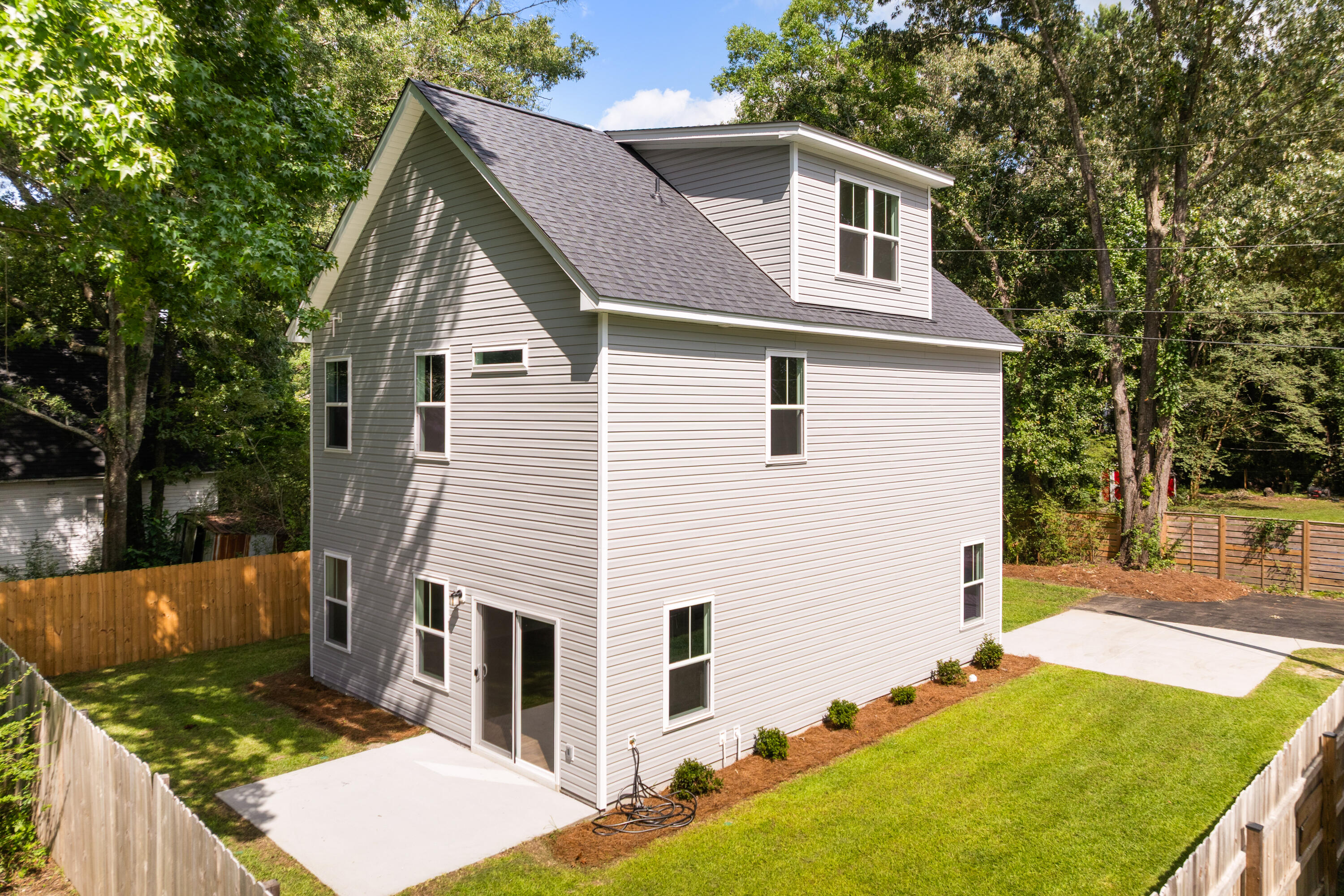 1780 Melody Lane