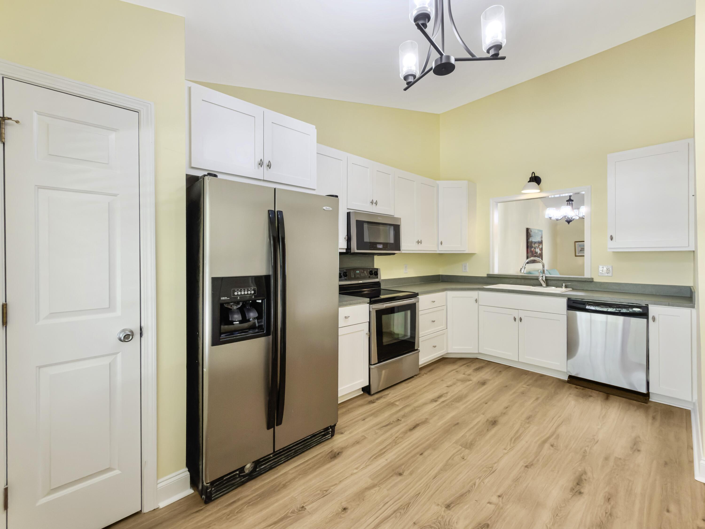 3271 Walter Drive