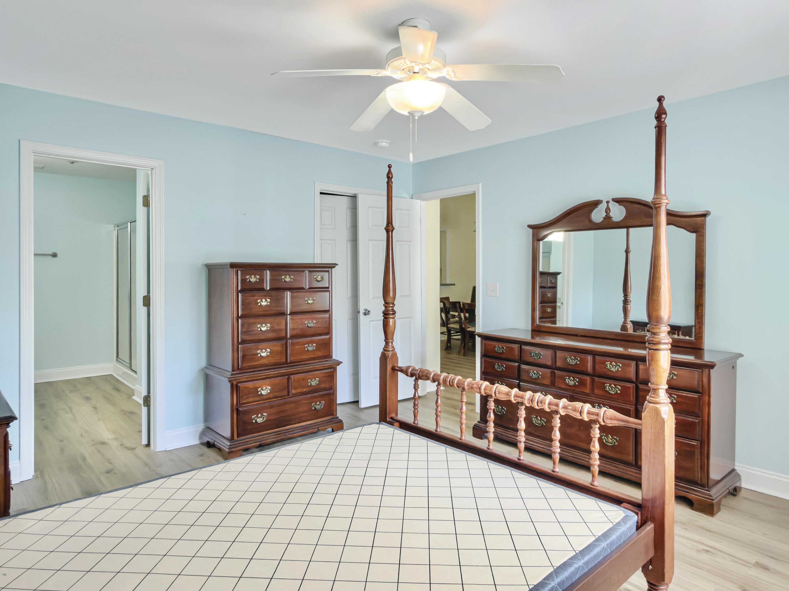 3271 Walter Drive