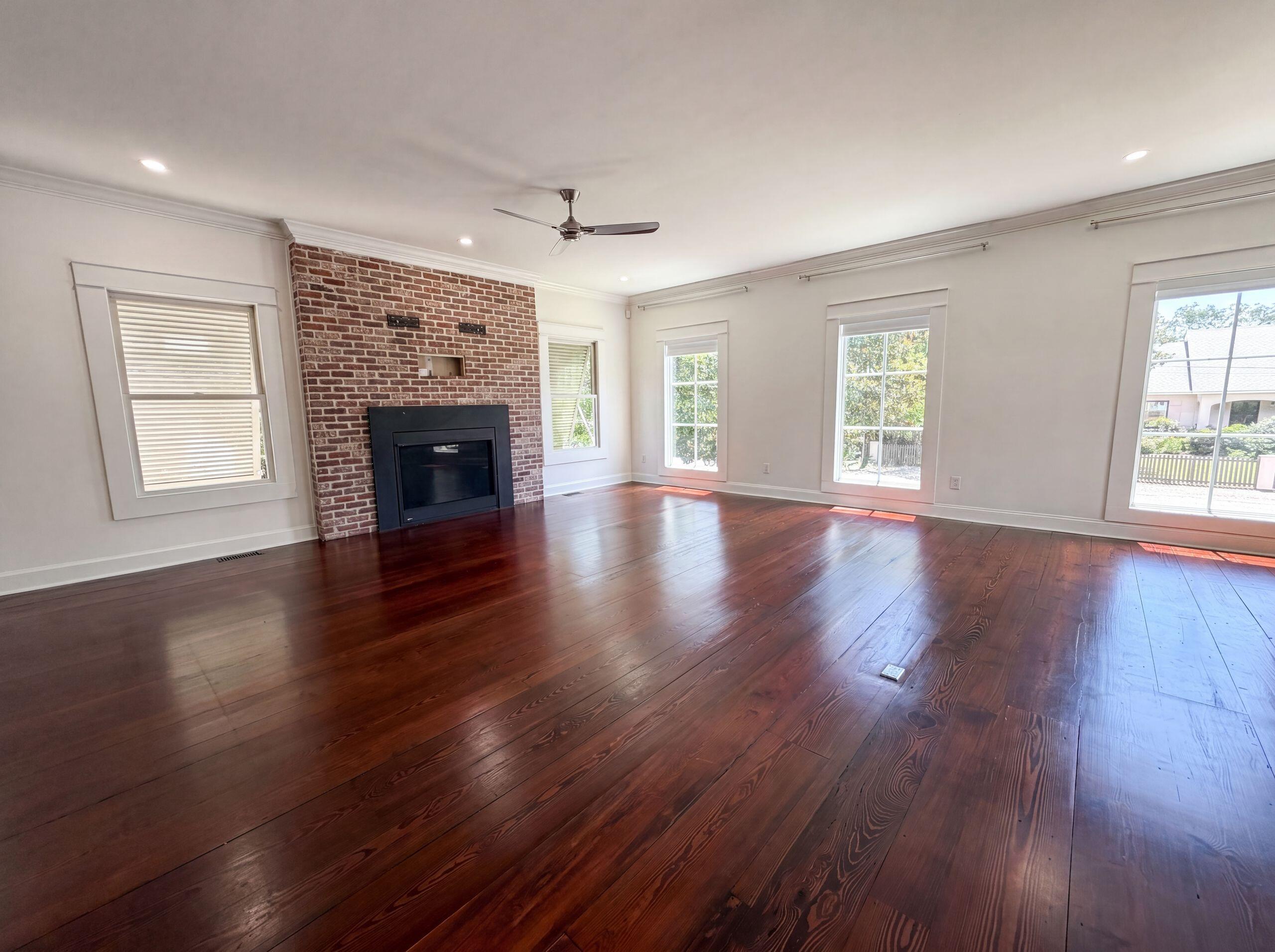 522 Reid Street